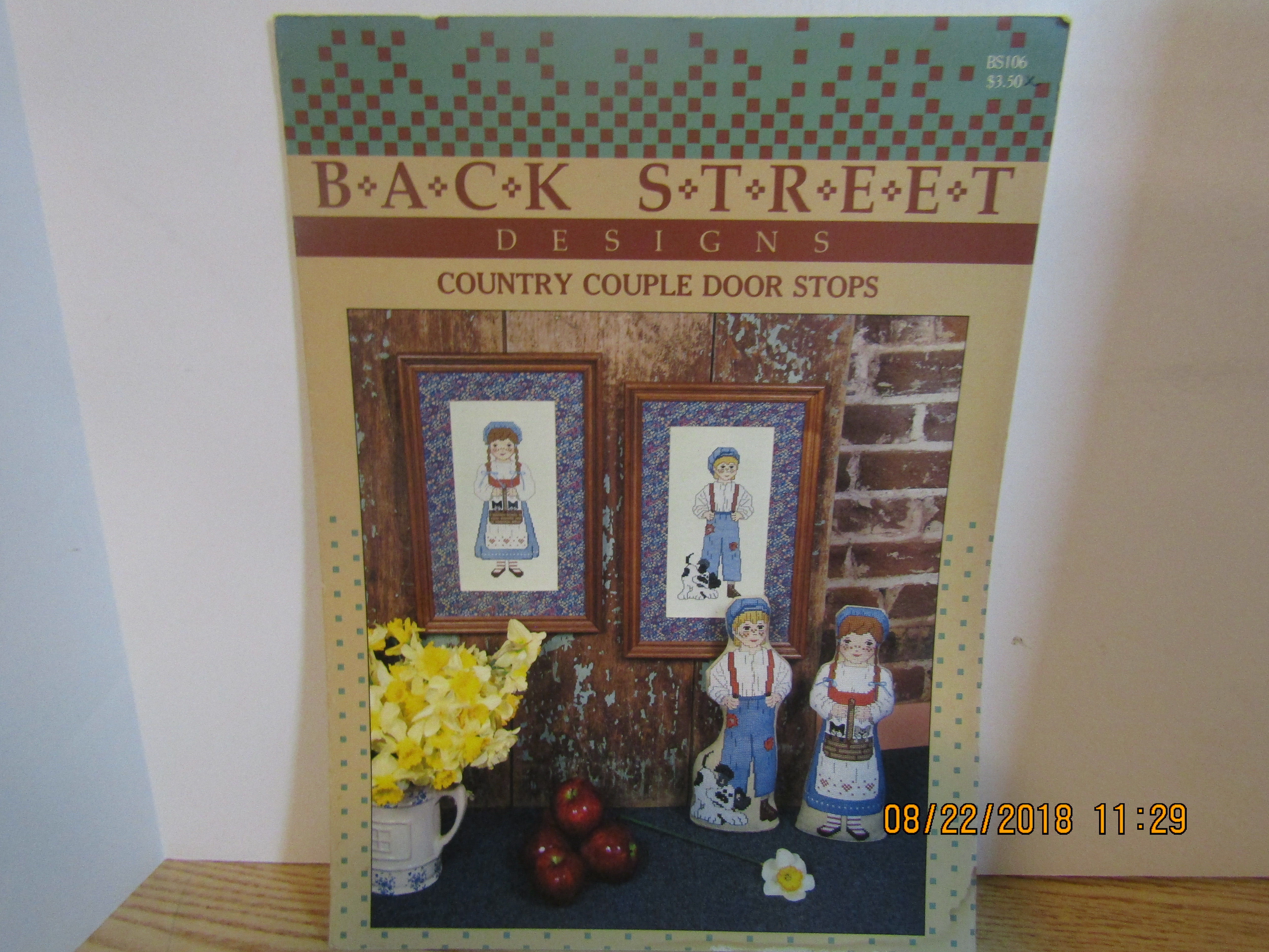 Back Street Designs Country Couple Door Stops #106