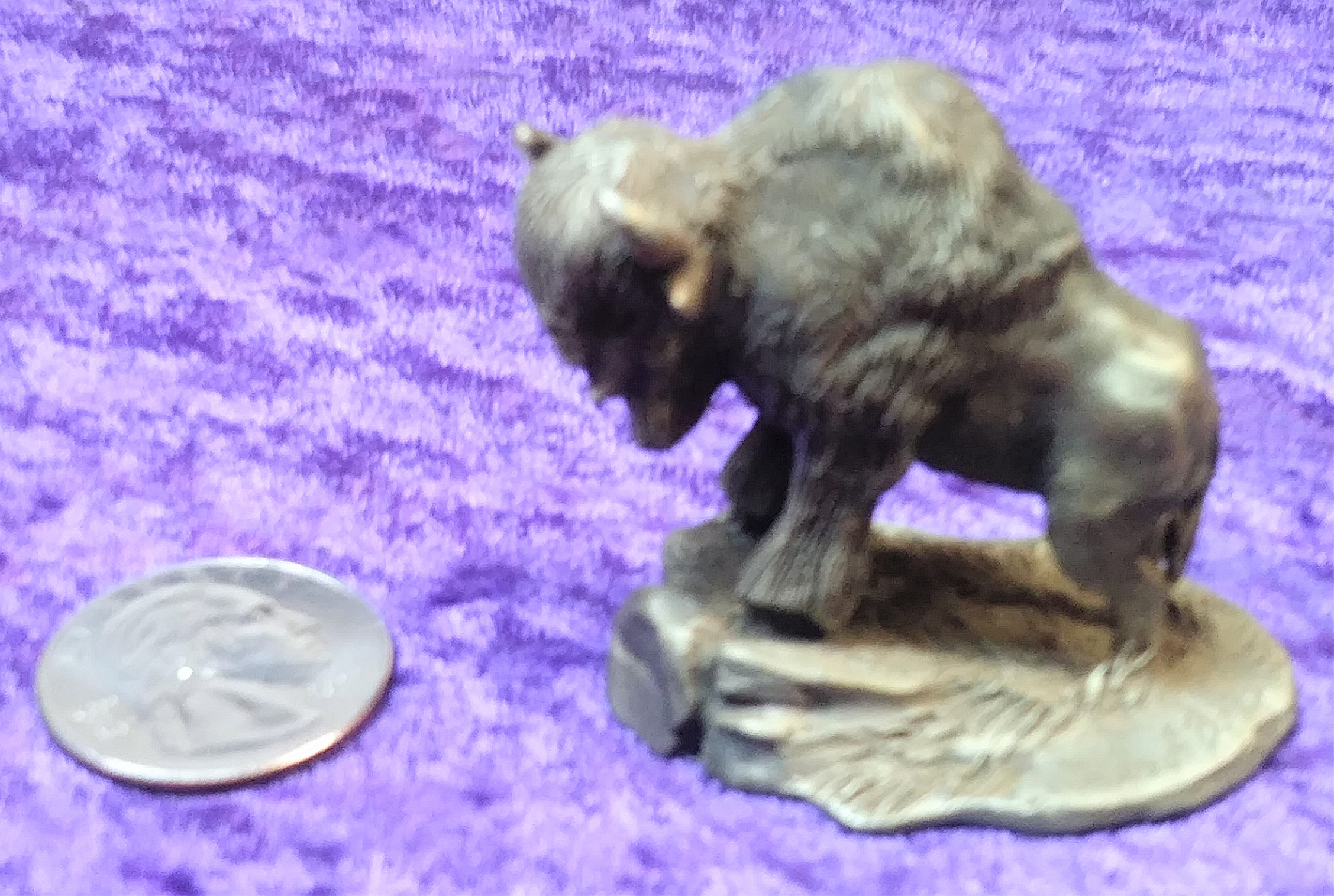 Buffalo Pewter Miniature The Lookout
