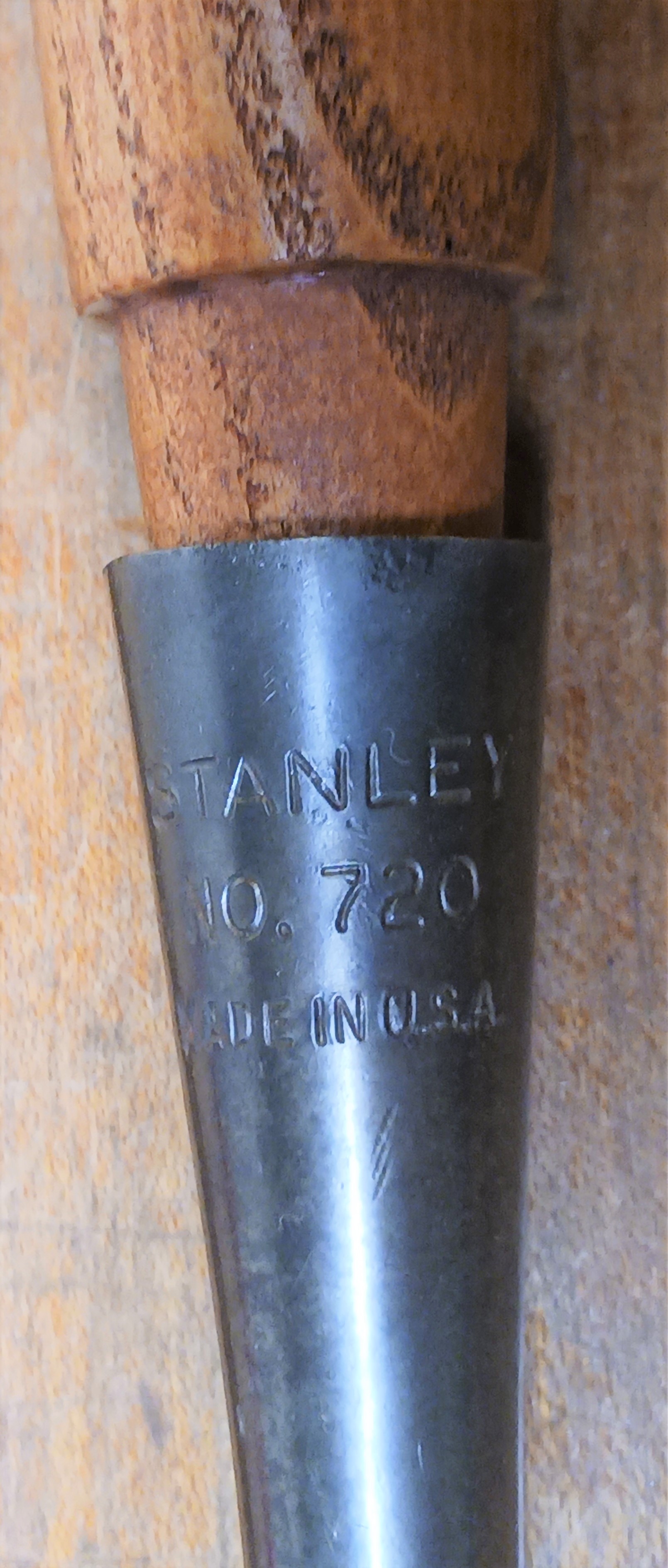 Stanley No. 720 Beveled Socket Chisel 1.0 inch