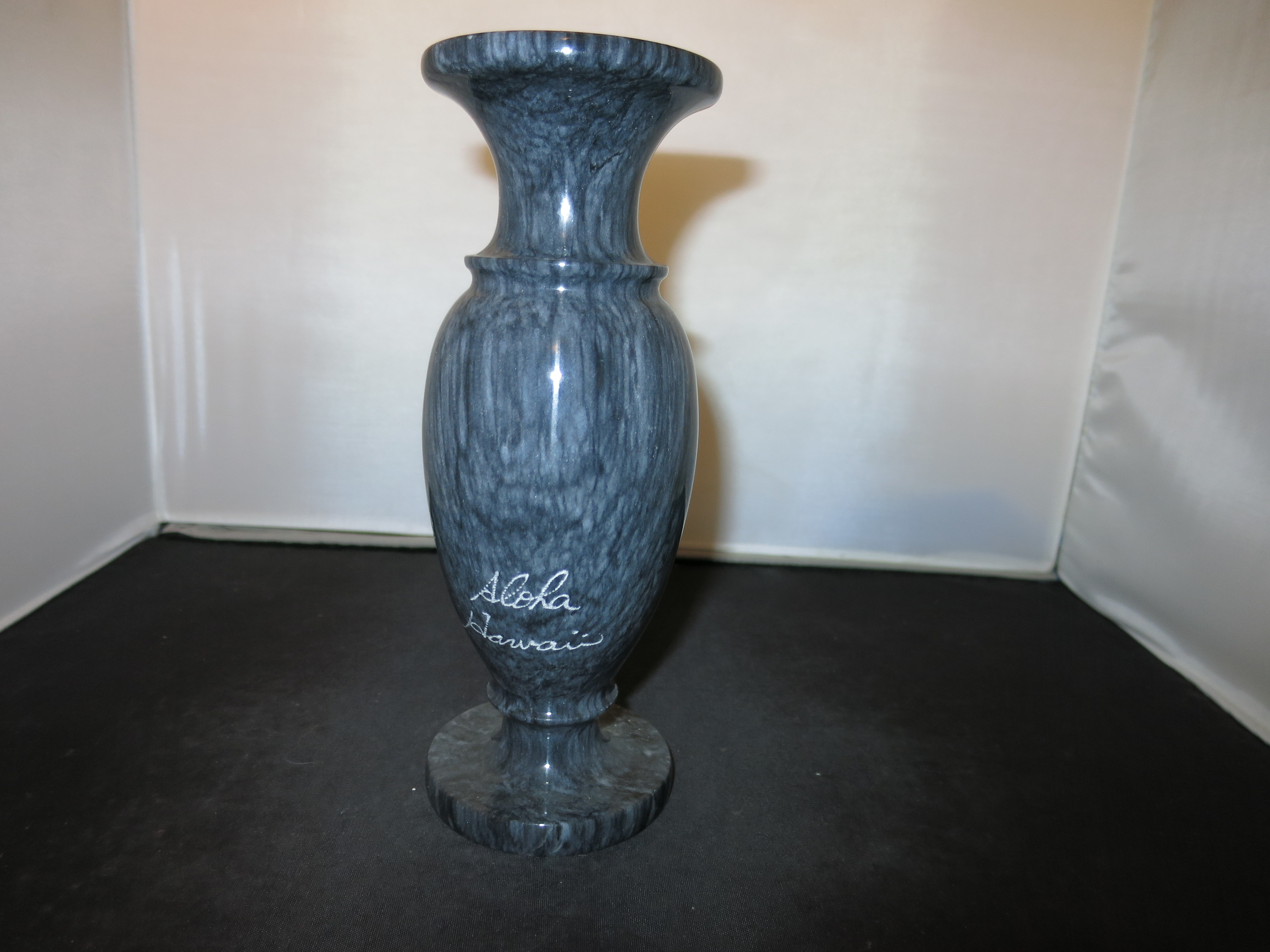 Marble Vase Art Carved Scrimshaw Birds and Floral Hawaii Souvenir