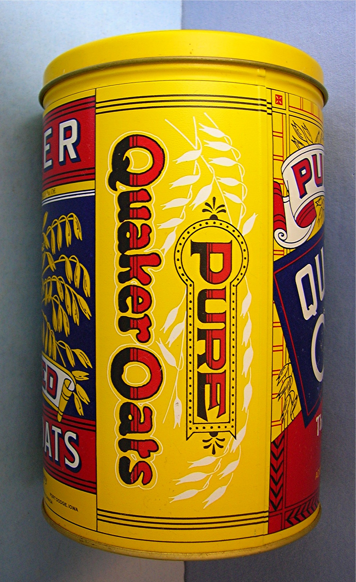 QUAKER OATS CANISTER TIN 1984, Limited Edition . . .