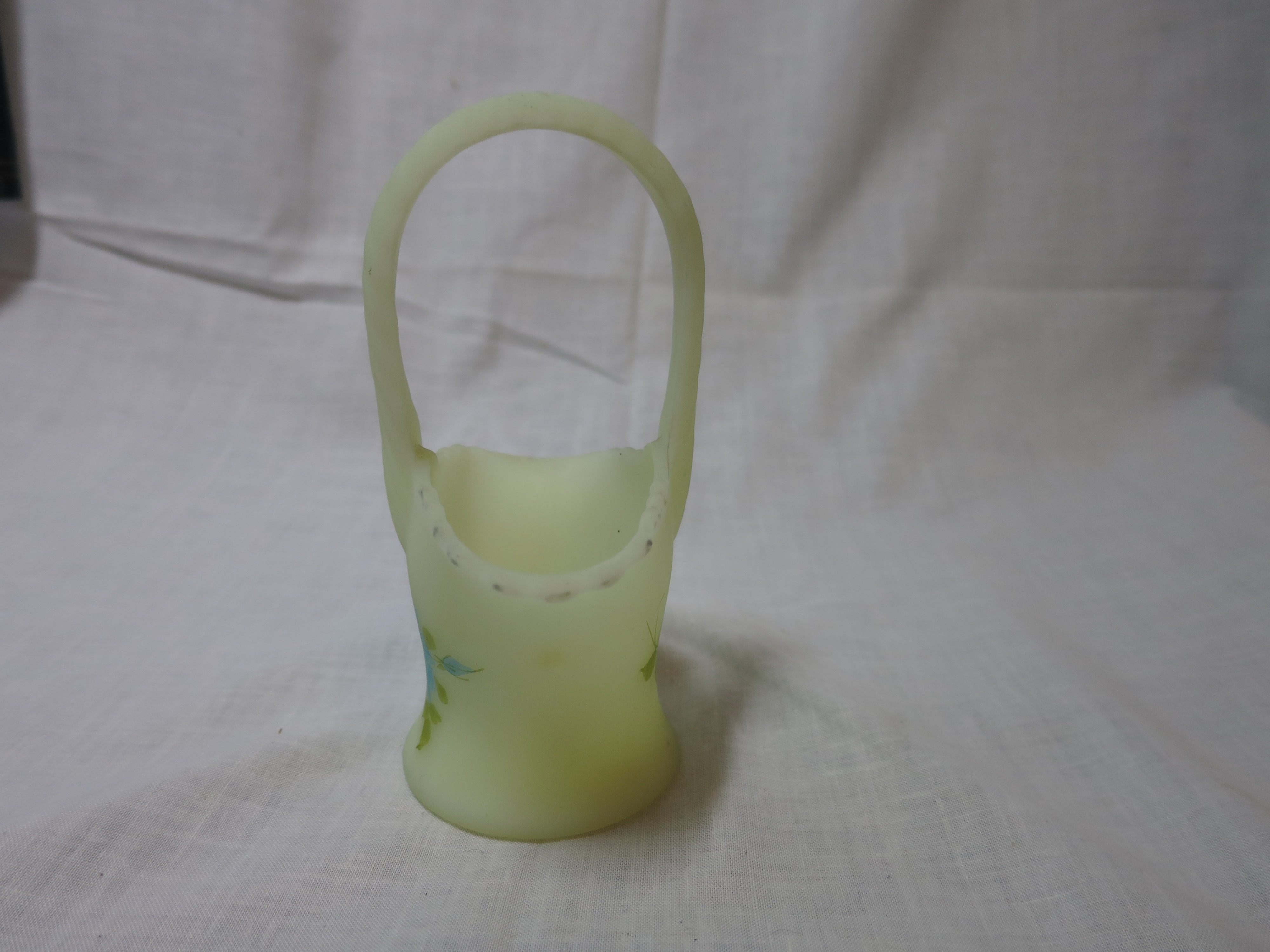 Fenton Art Glass Green Satin Custard Basket signed Freida