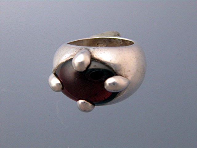 Sterling Silver Cabochon Garnet Glass Ring