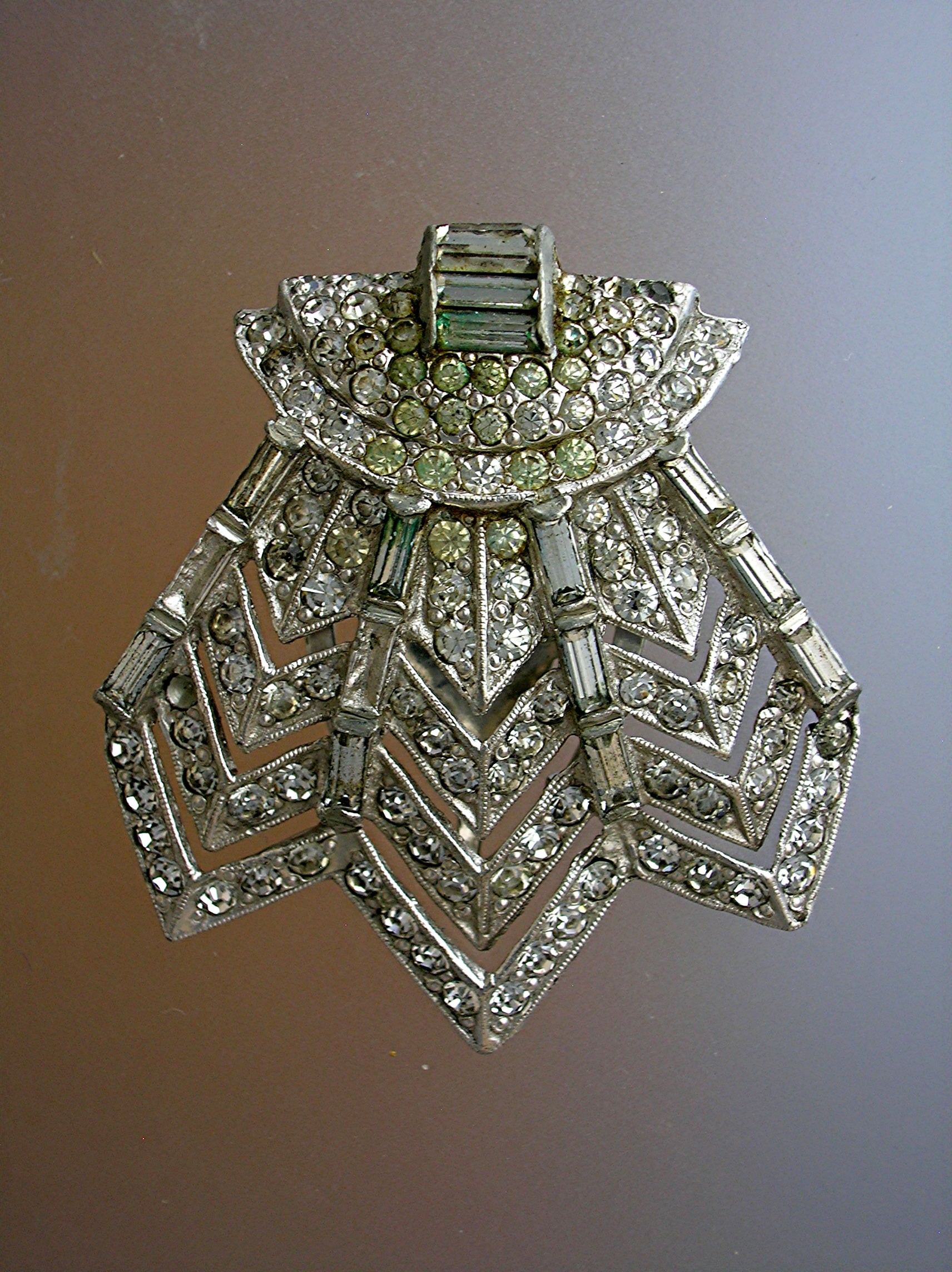 Dress Clip 40s Crystals Silvertone