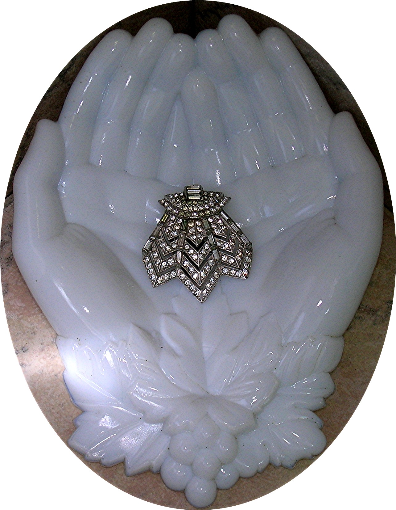 Dress Clip 40s Crystals Silvertone