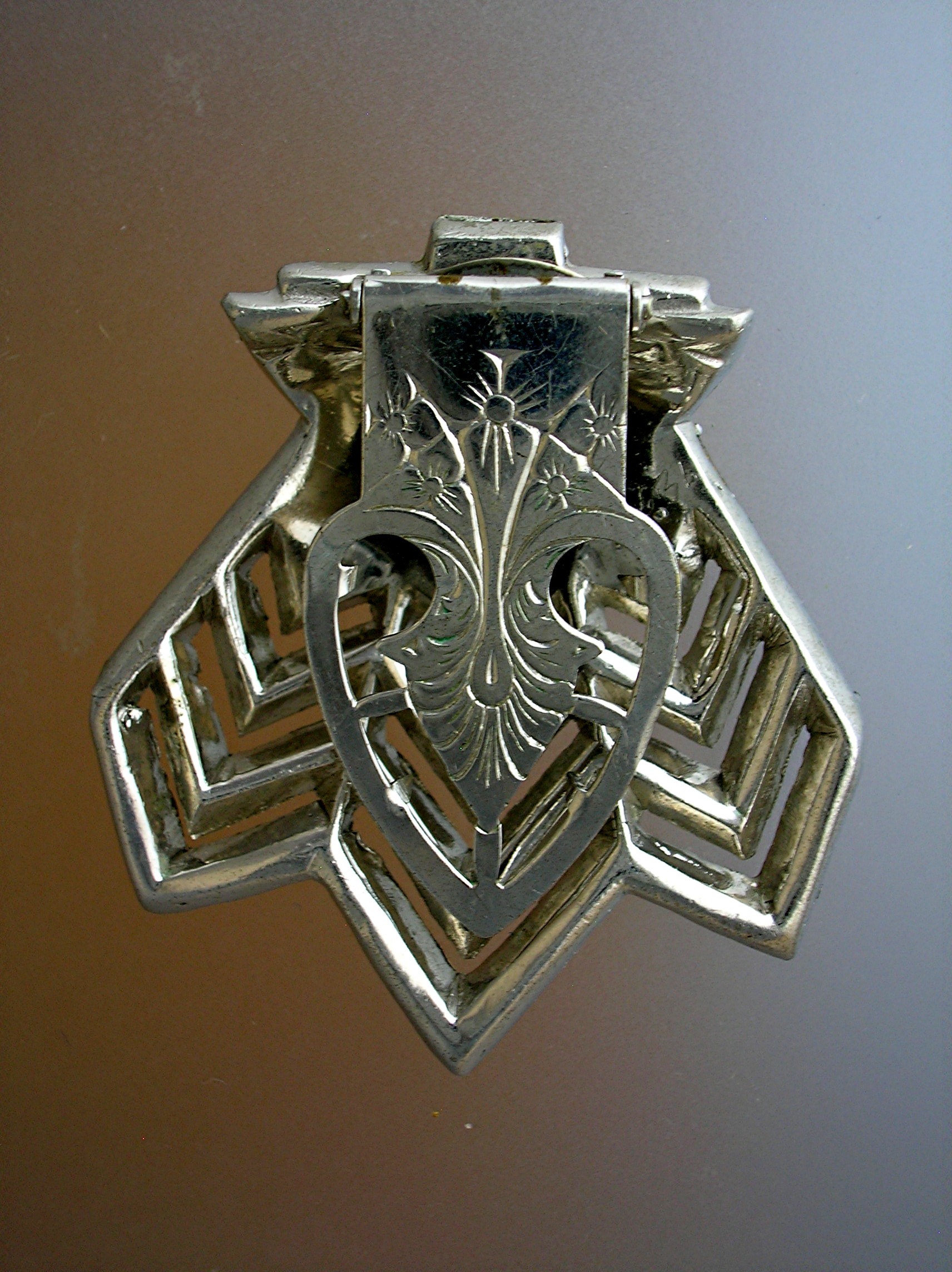 Dress Clip 40s Crystals Silvertone