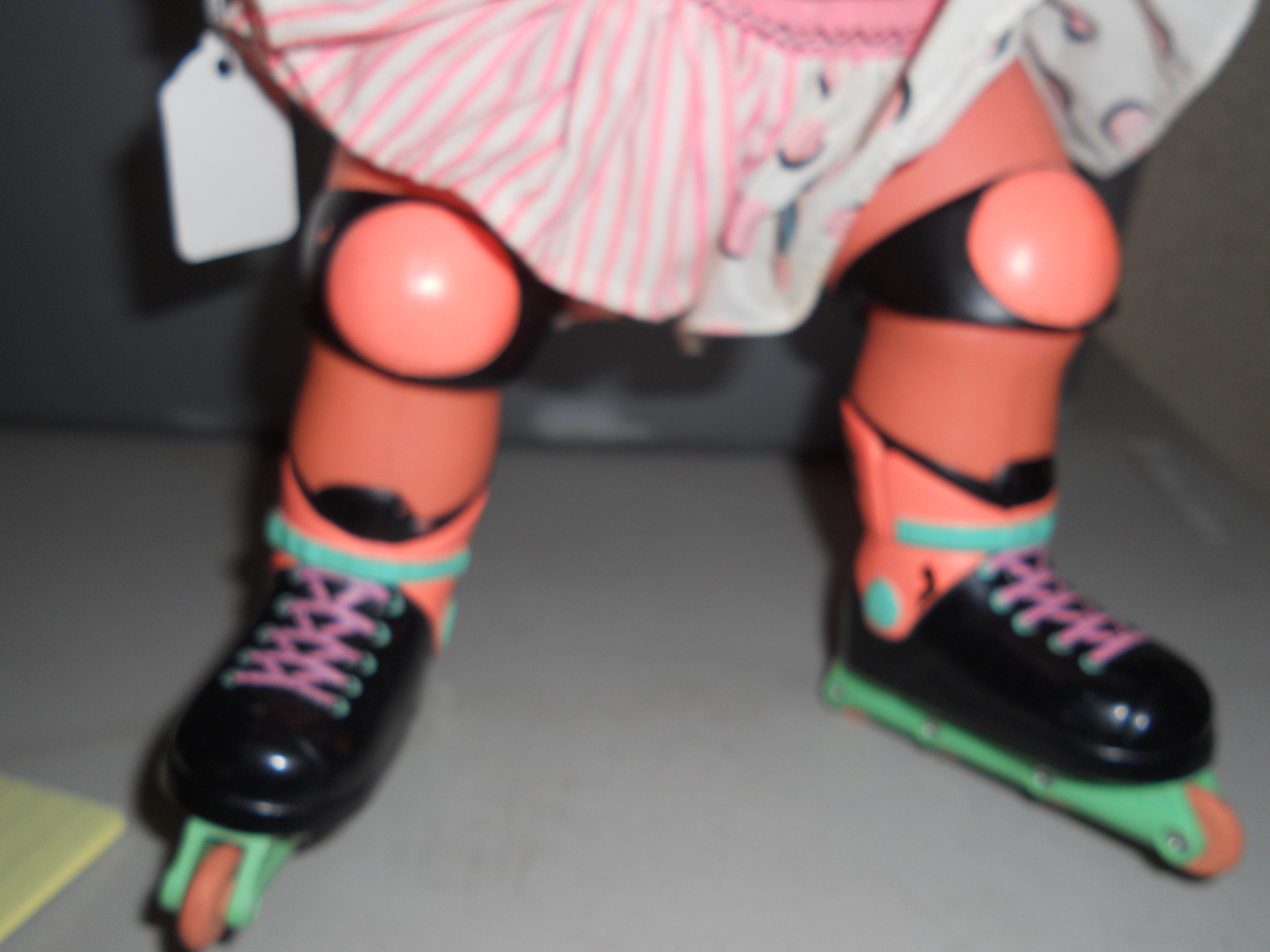 Baby Rollerblade Doll Mattel 1990