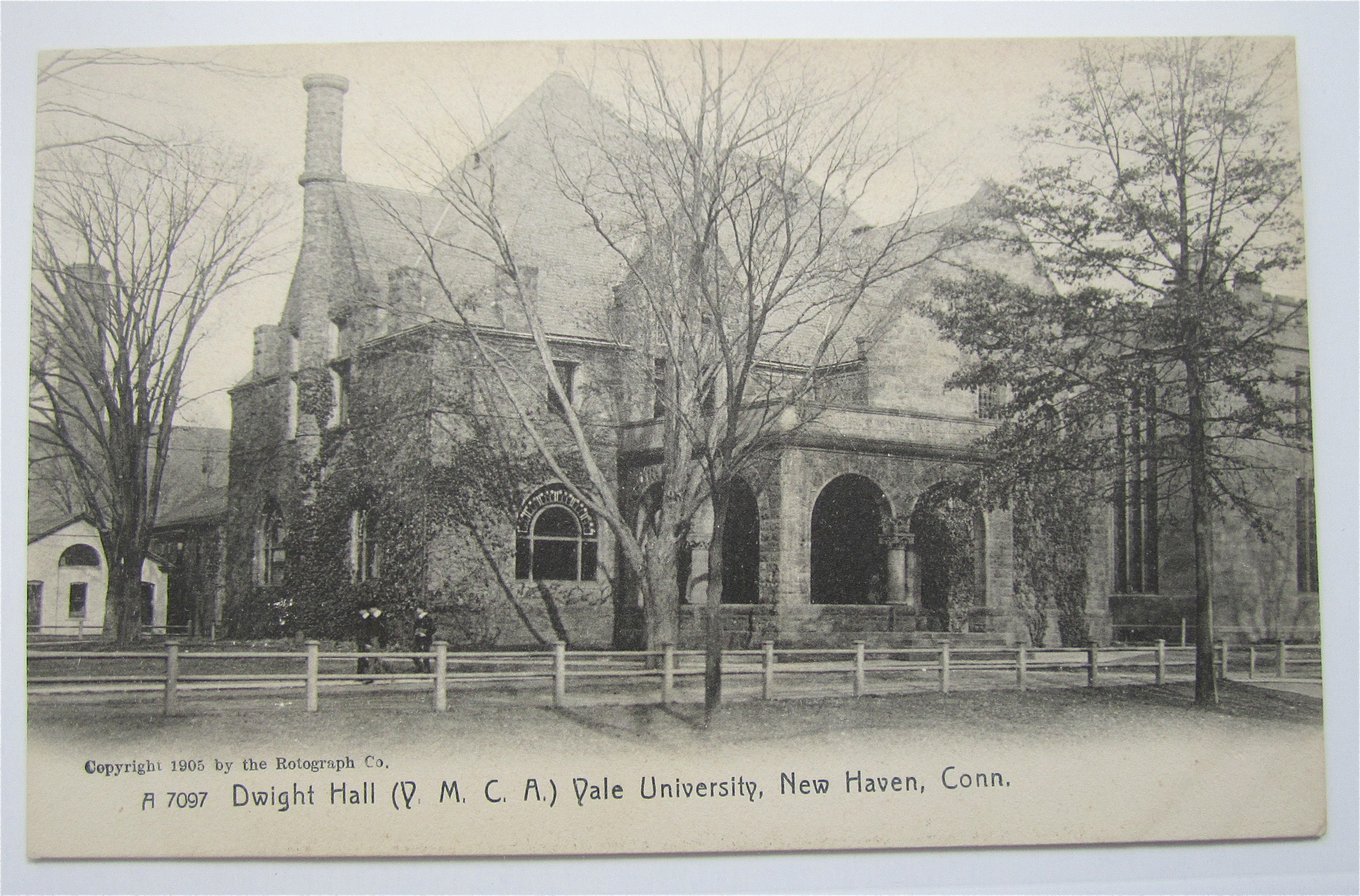 Dwight Hall, Vale University Postcard (New Haven, Conn)