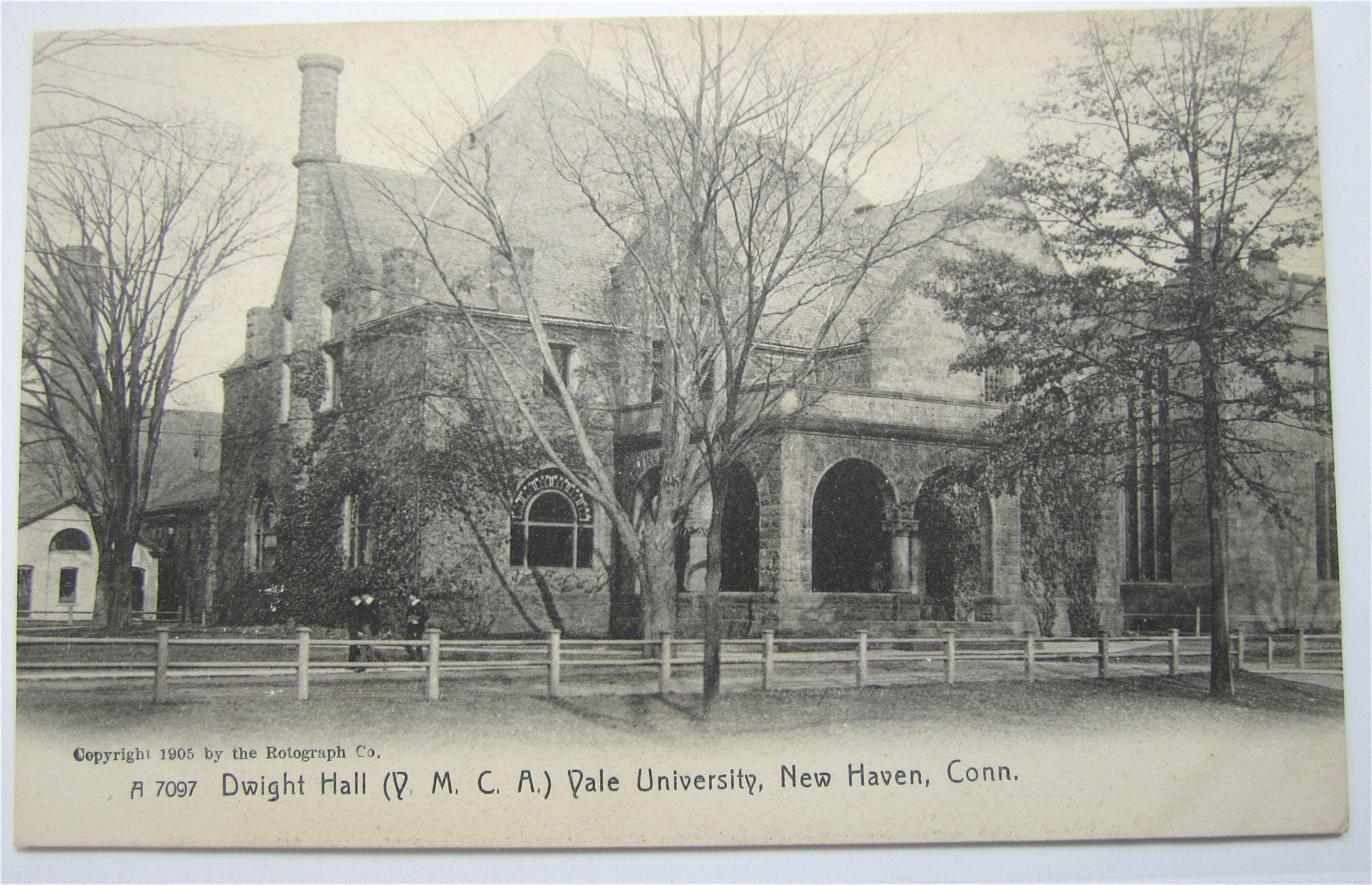 Dwight Hall, Vale University Postcard (New Haven, Conn)