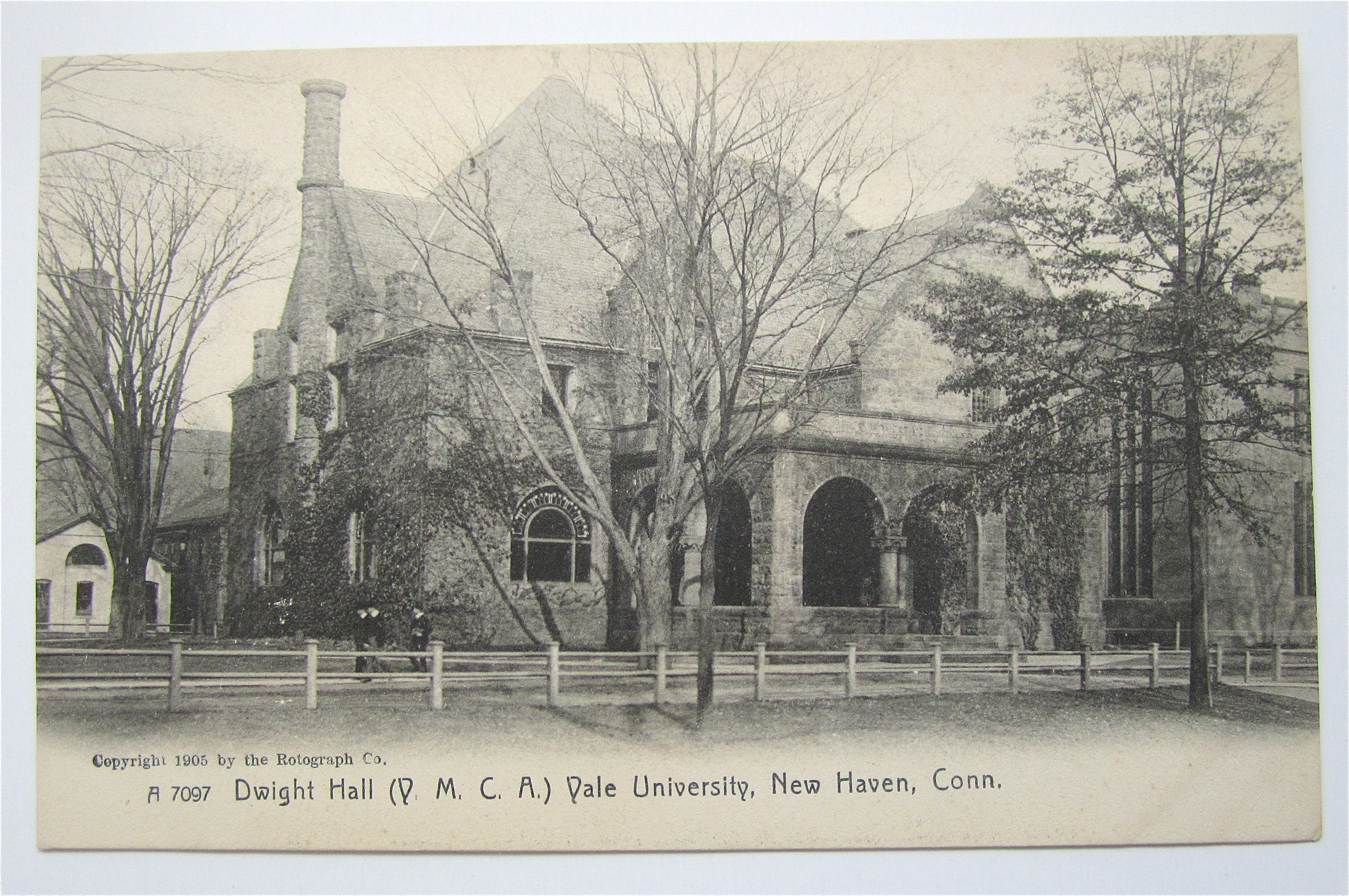 Dwight Hall, Vale University Postcard (New Haven, Conn)