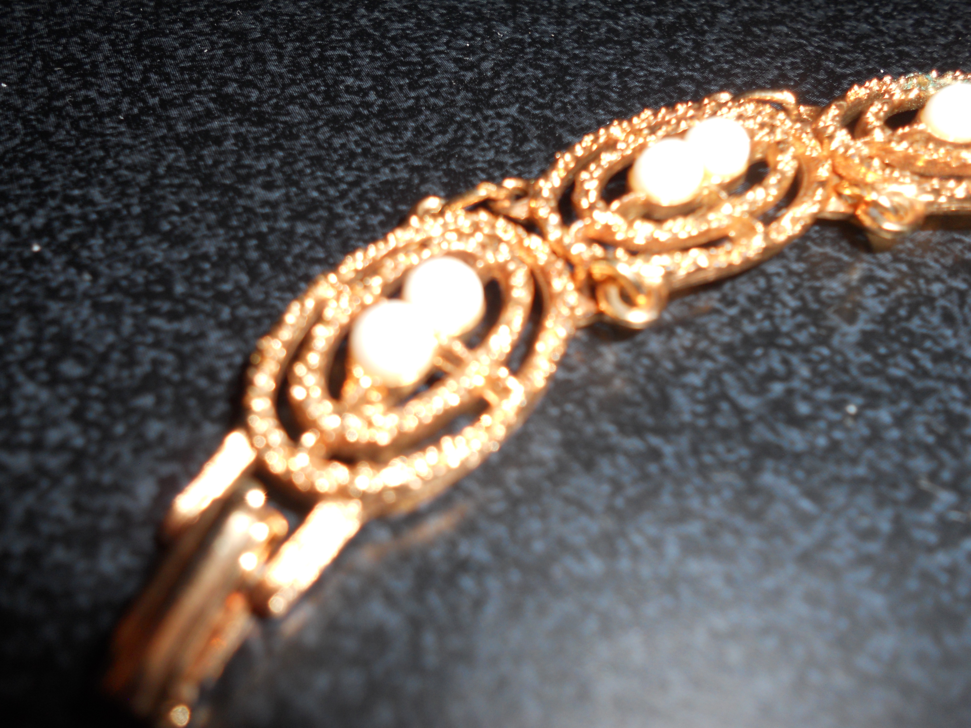 Sarah Coventry White and Gold Toned Bracelet