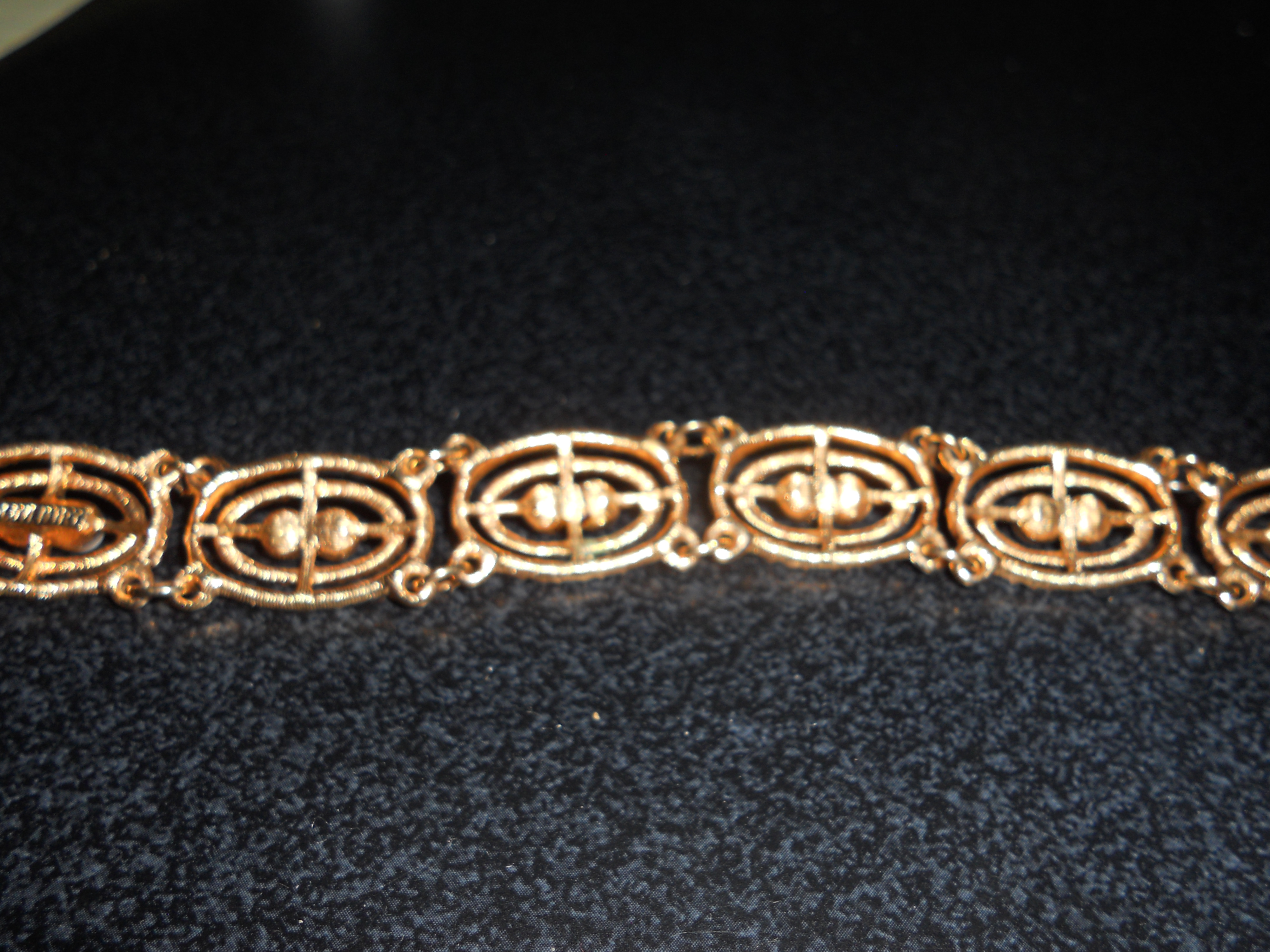 Sarah Coventry White and Gold Toned Bracelet