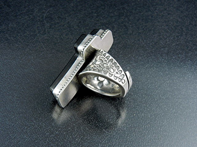 David Troutman Sterling Silver Onyx  Cross Ring