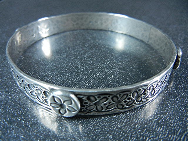 David Troutman Silver Creations Sterling Silver Bangle