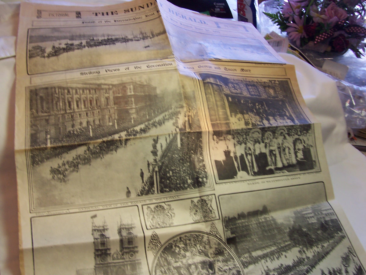 Newspaper 1911 Sunday Herald Queen Mary