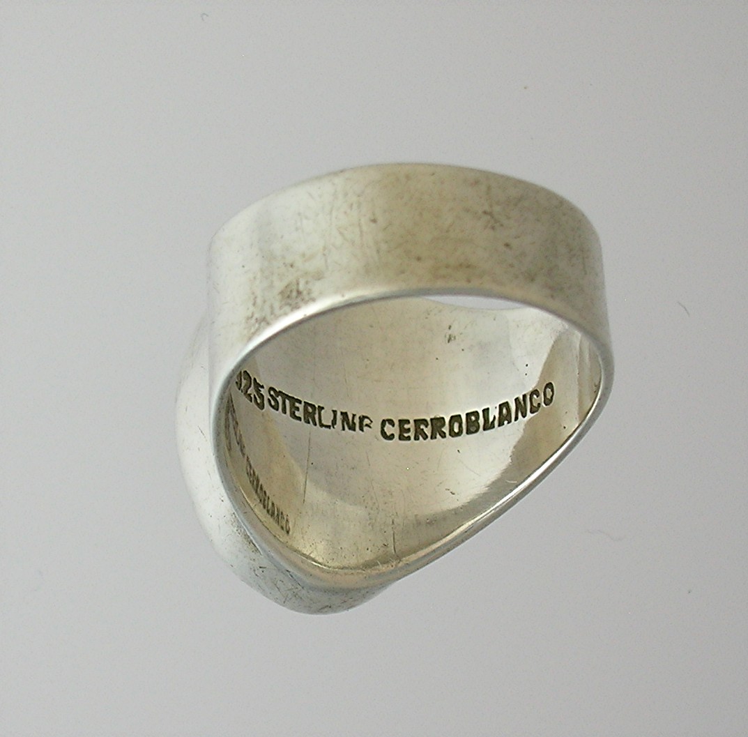 Sterling Silver & Lapis Signed Cerroblanco Ring . . . .