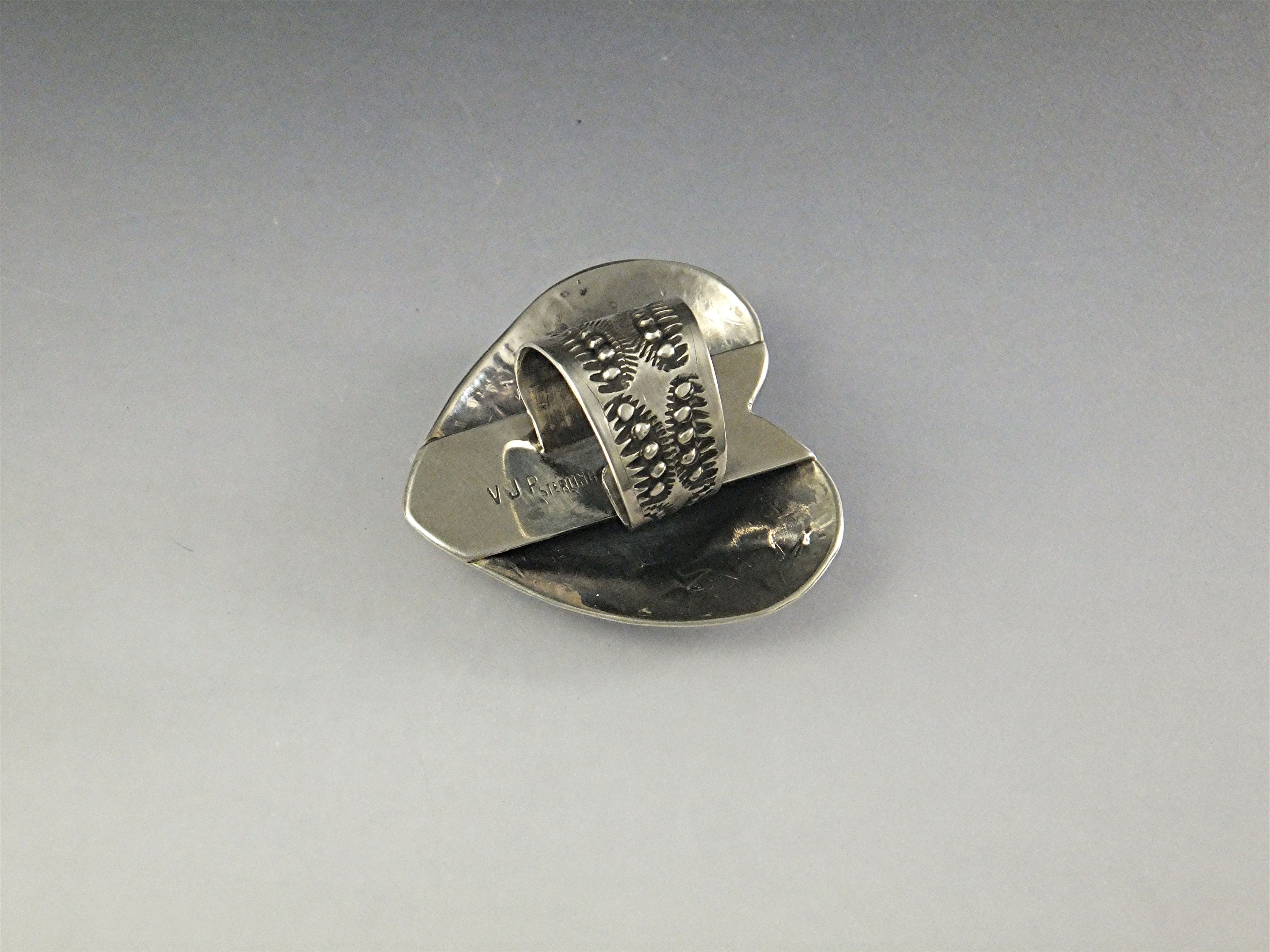 Navajo Sterling Silver Heart Ring Vincent Platero