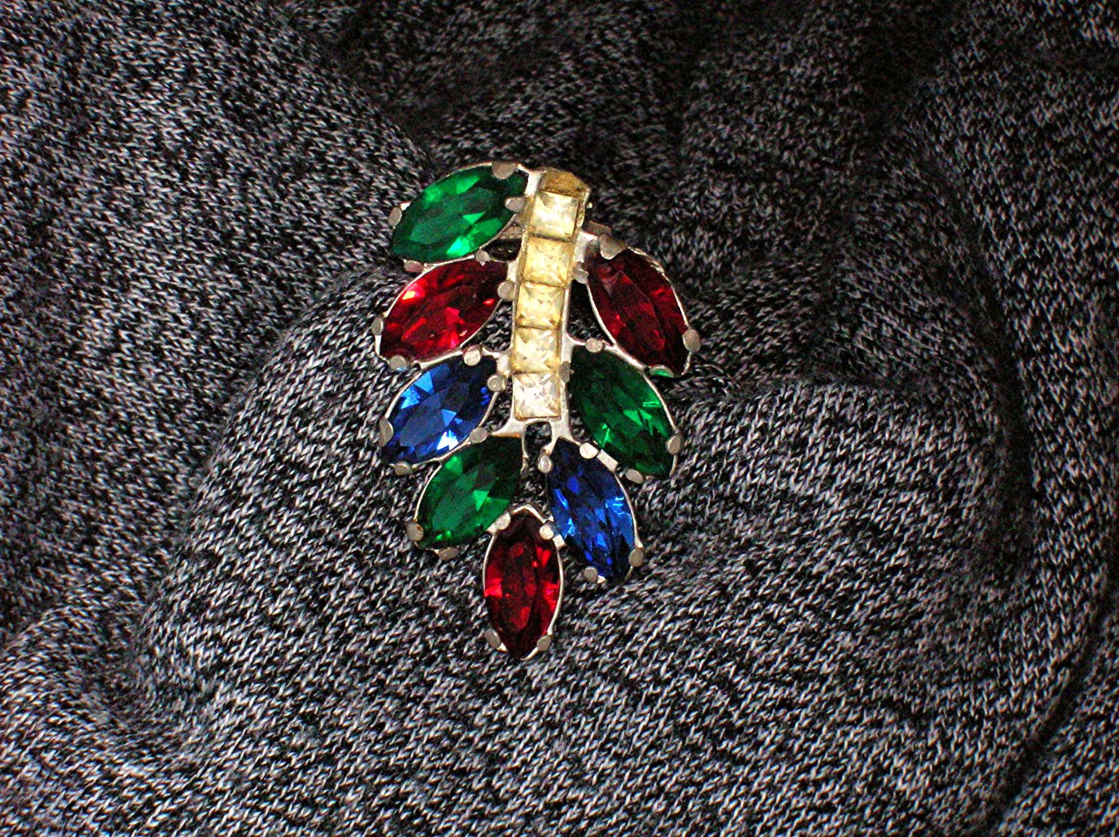 Dress Clip Crystal Red White Blue Green Leaf