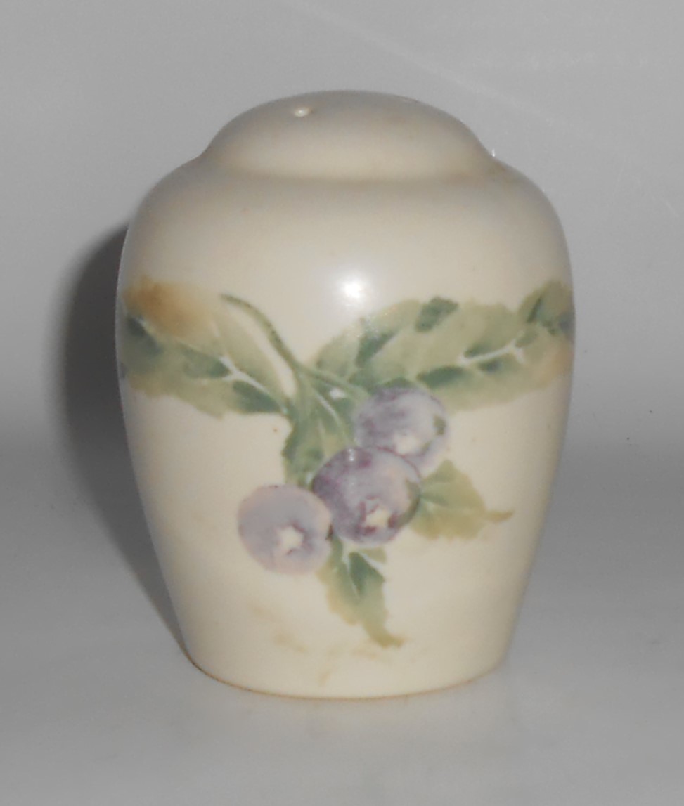 Pfaltzgraff Pottery Jamberry Salt Shaker