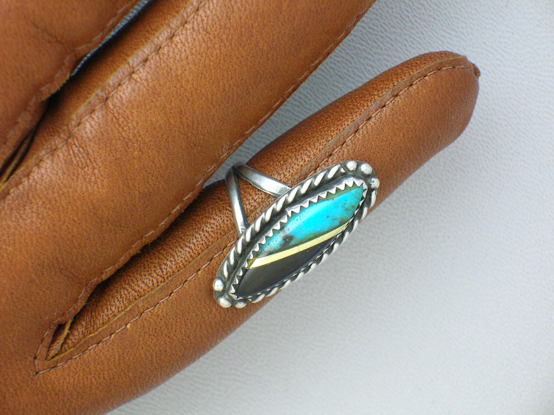 Navajo  Turquoise Onyx Gold Silver Ring