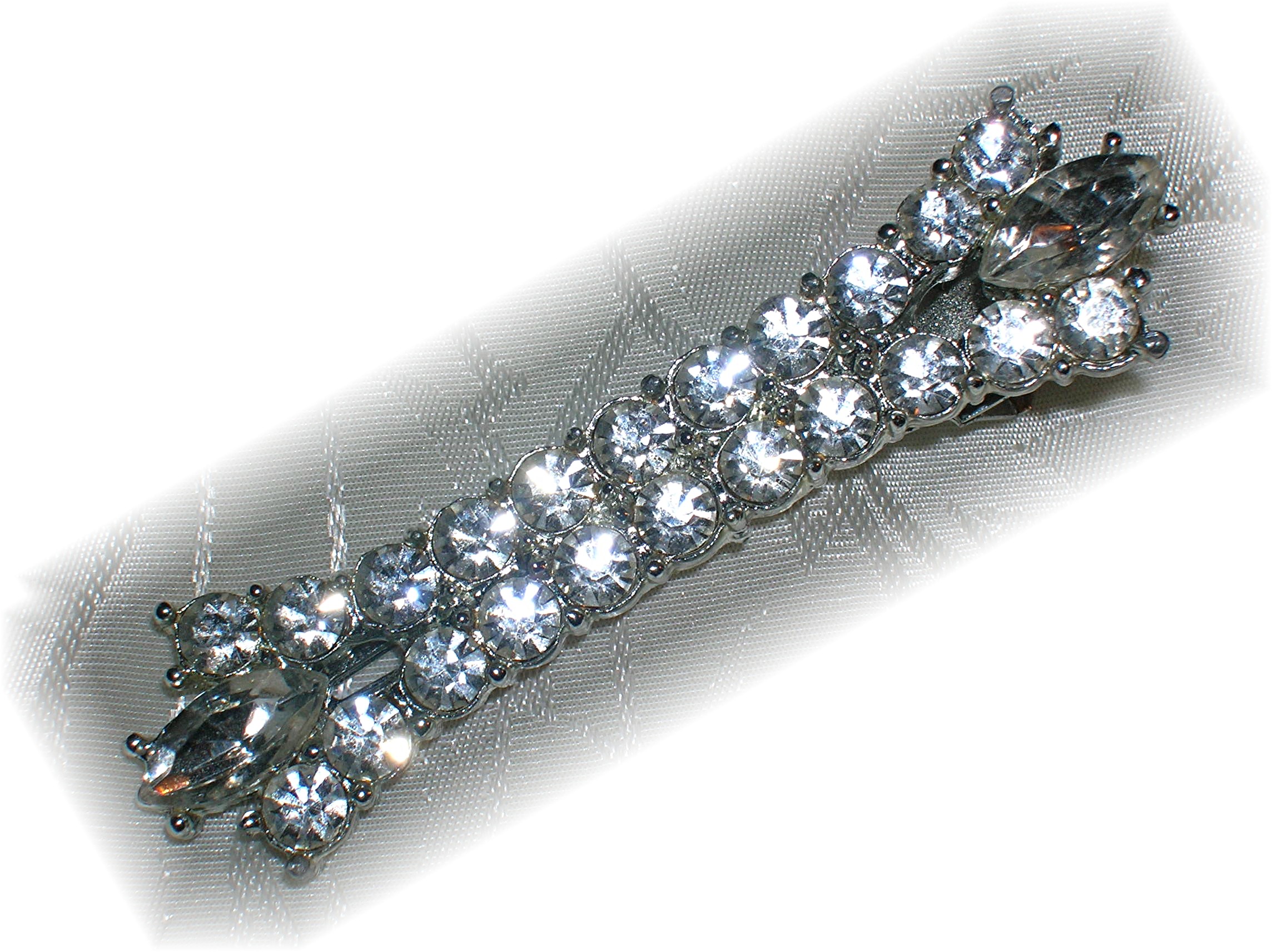 Pair Of Rhinestone Clip Hair Barret's........