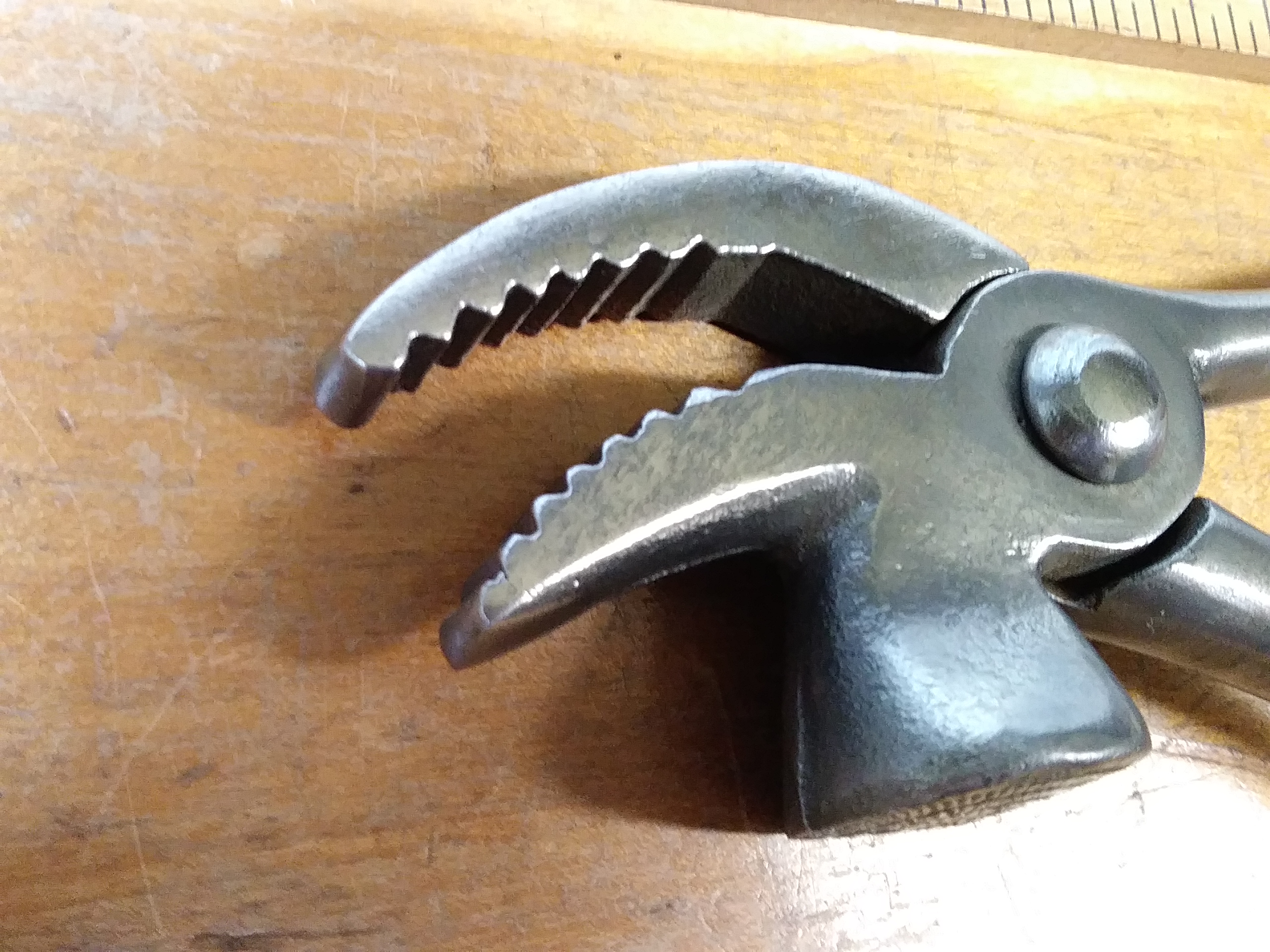 Cobblers Lasting Pliers, Hammer 9 inch