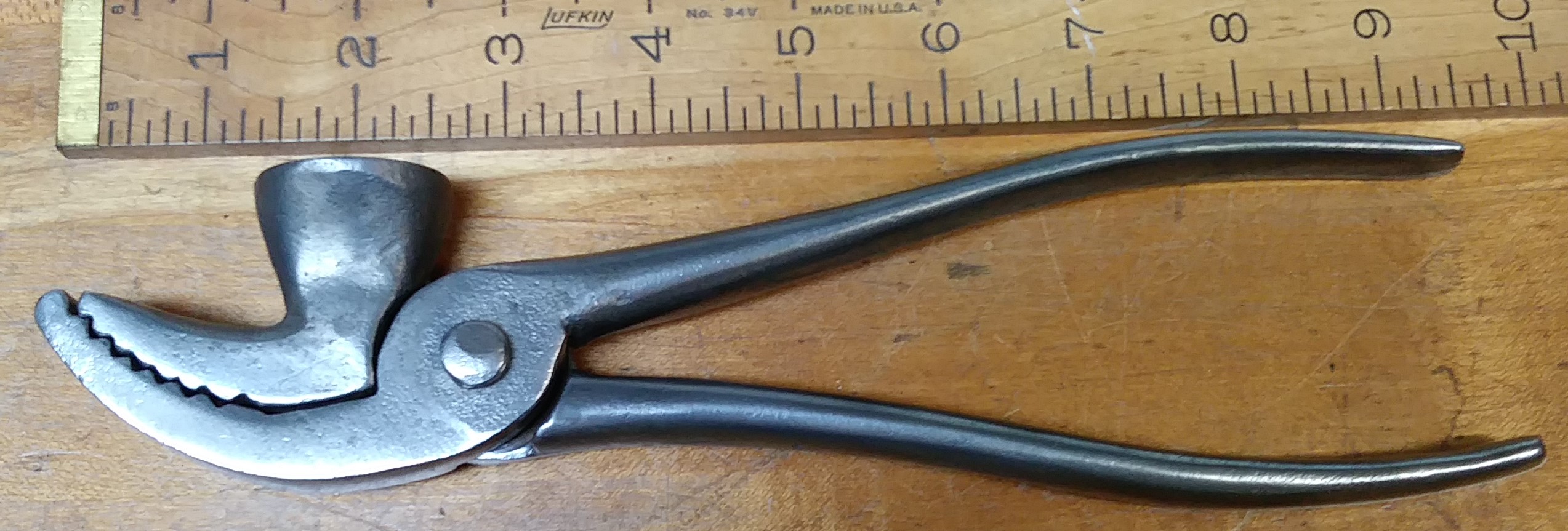 Cobblers Lasting Pliers, Hammer 9 inch