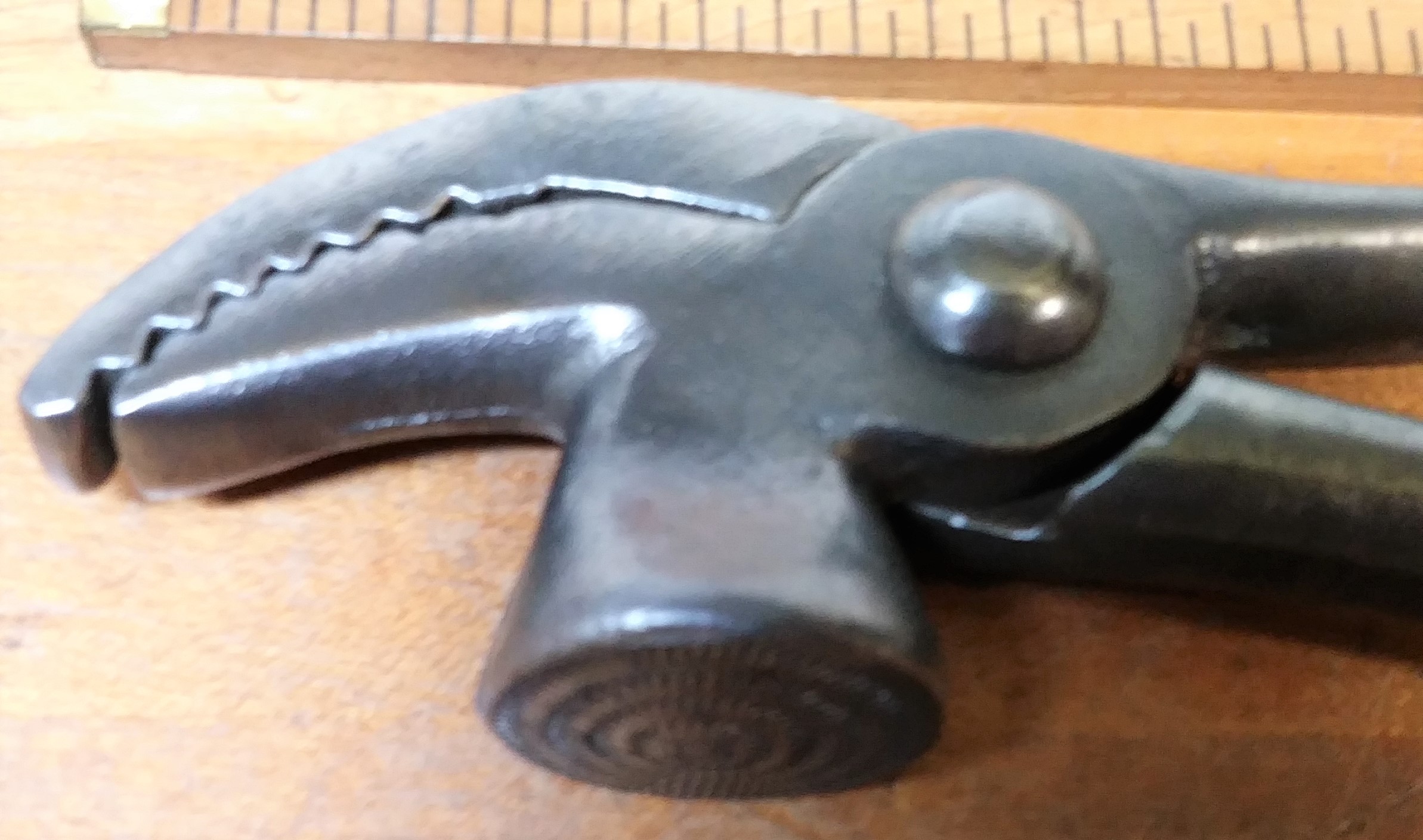 Cobblers Lasting Pliers, Hammer 9 inch