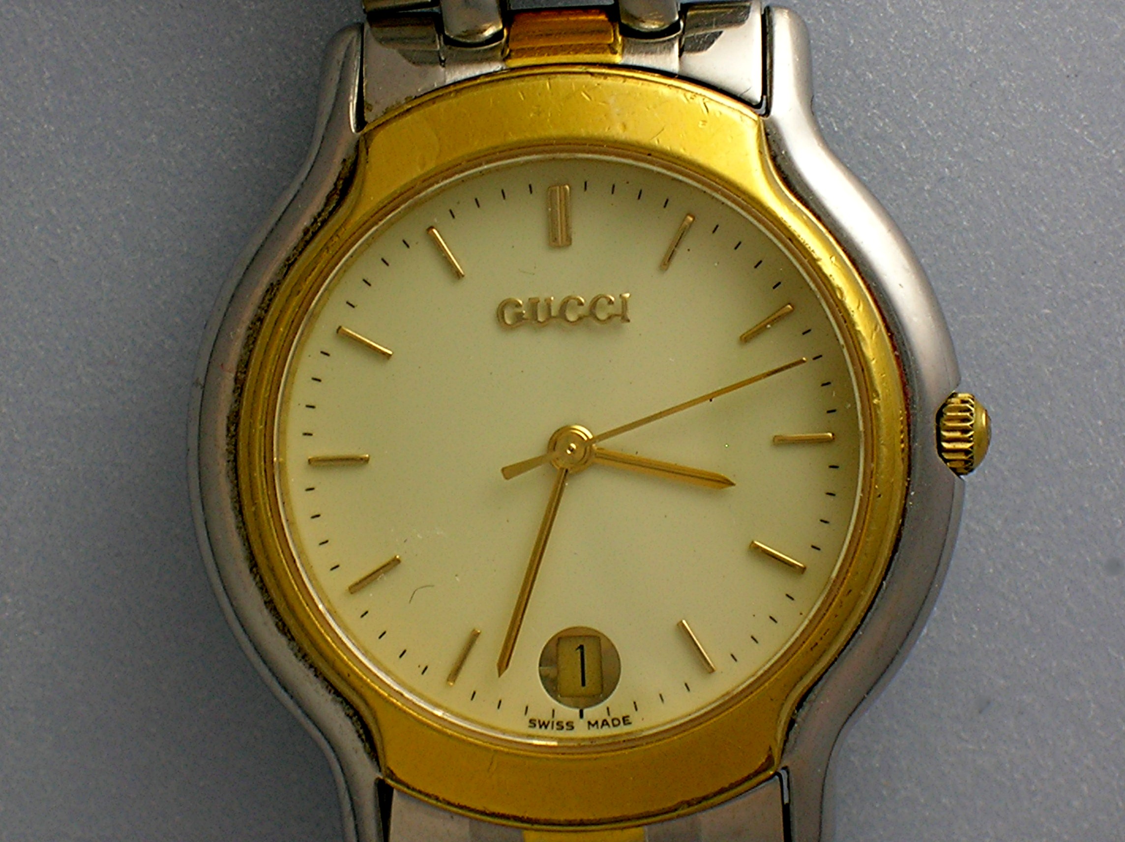 GUCCI Wrist Watch, Silver and Gold