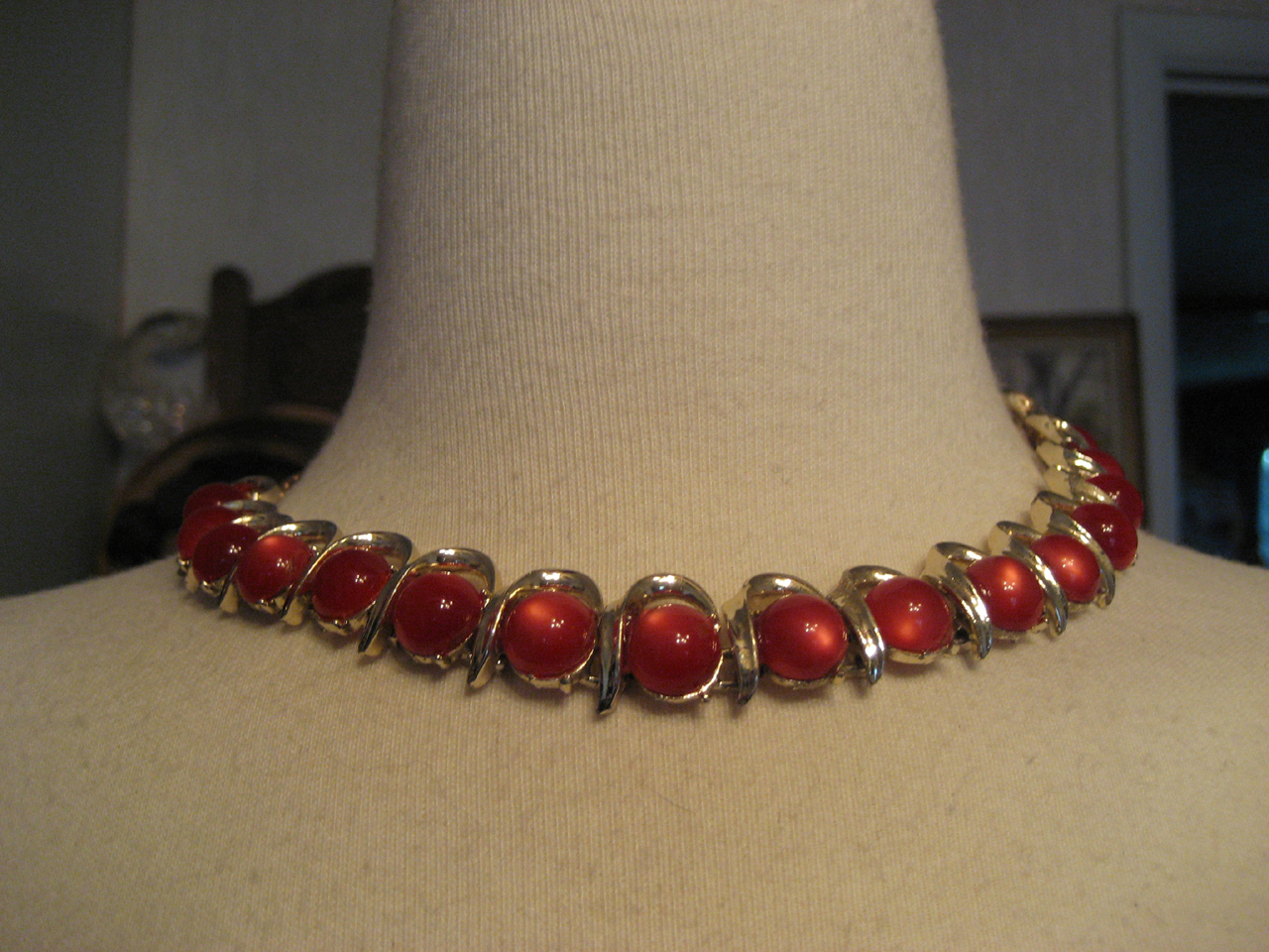 Coro Red Bead Necklace