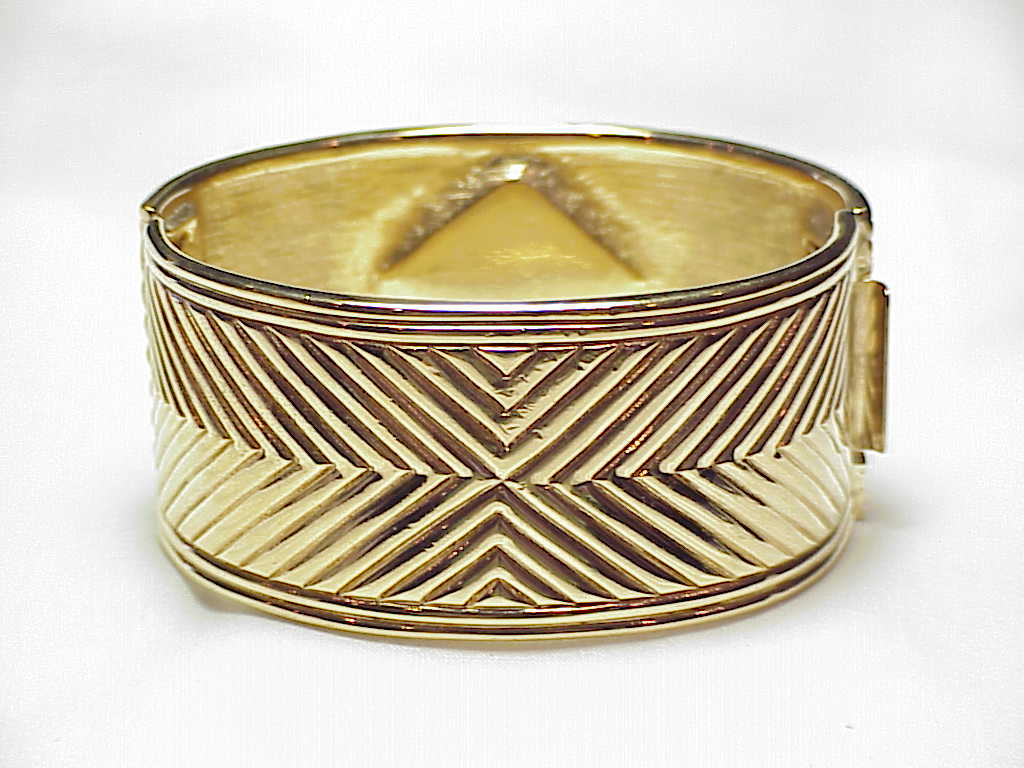 Avon Gallery Originals Blue And Brown Moonstone Cuff Bracelet