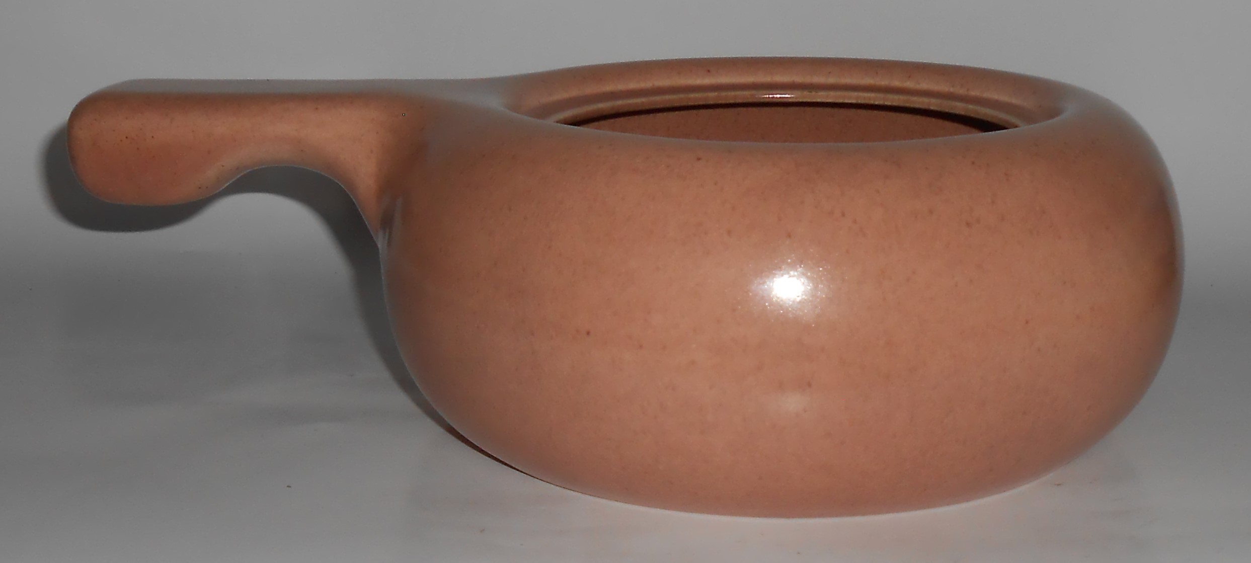 Russel Wright Pottery American Modern Coral Handled Cas