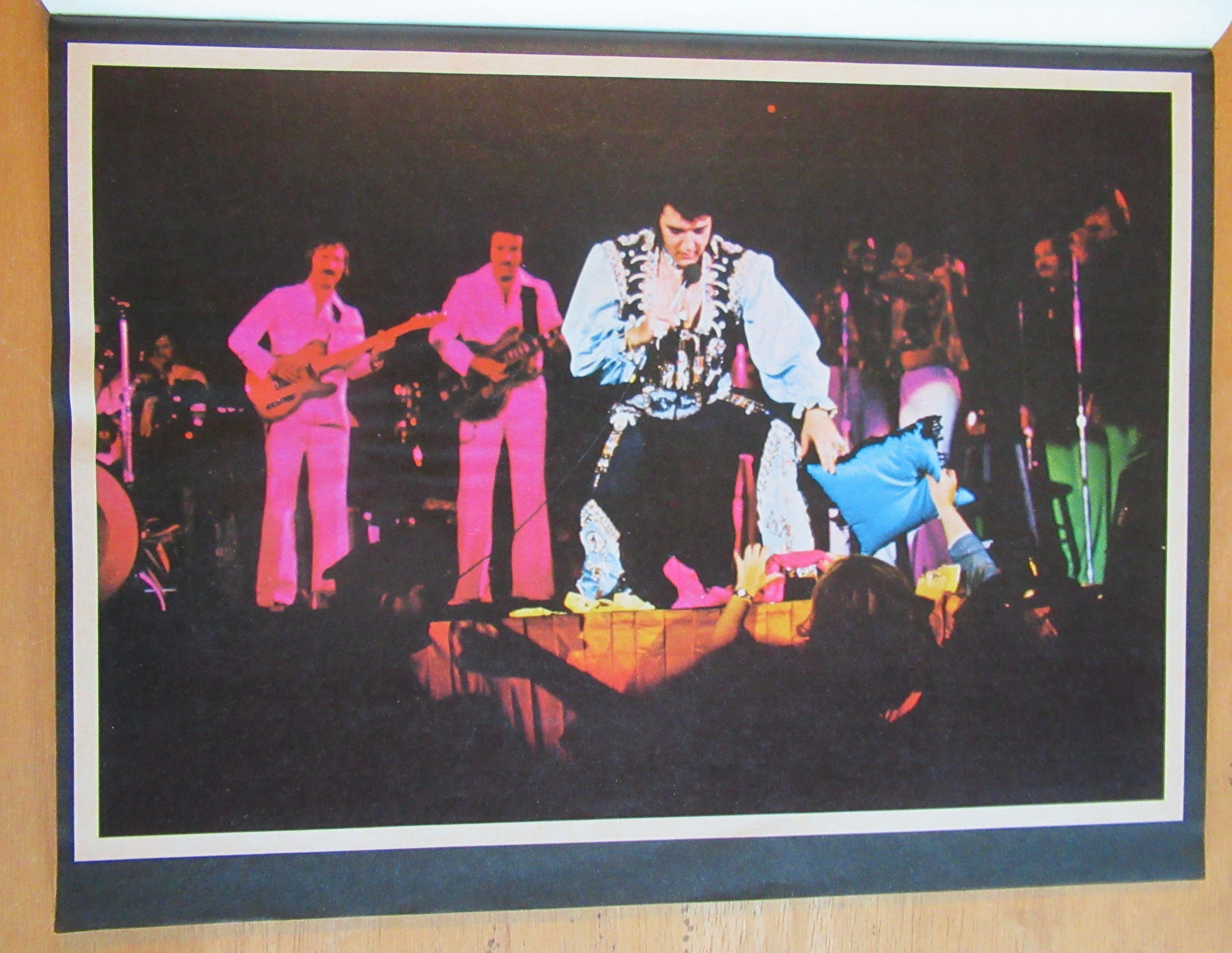 Elvis Forever Magazine-1977-Elvis Presley