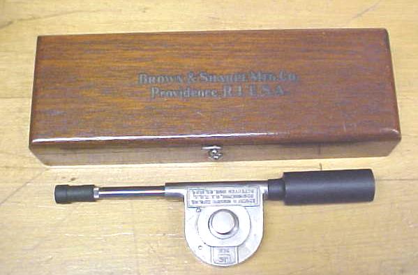 Brown & Sharpe Speed Indicator No. 748 w/Wood Case