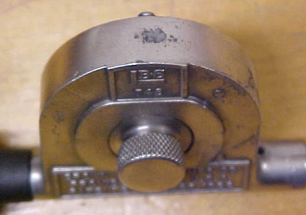 Brown & Sharpe Speed Indicator No. 748 w/Wood Case