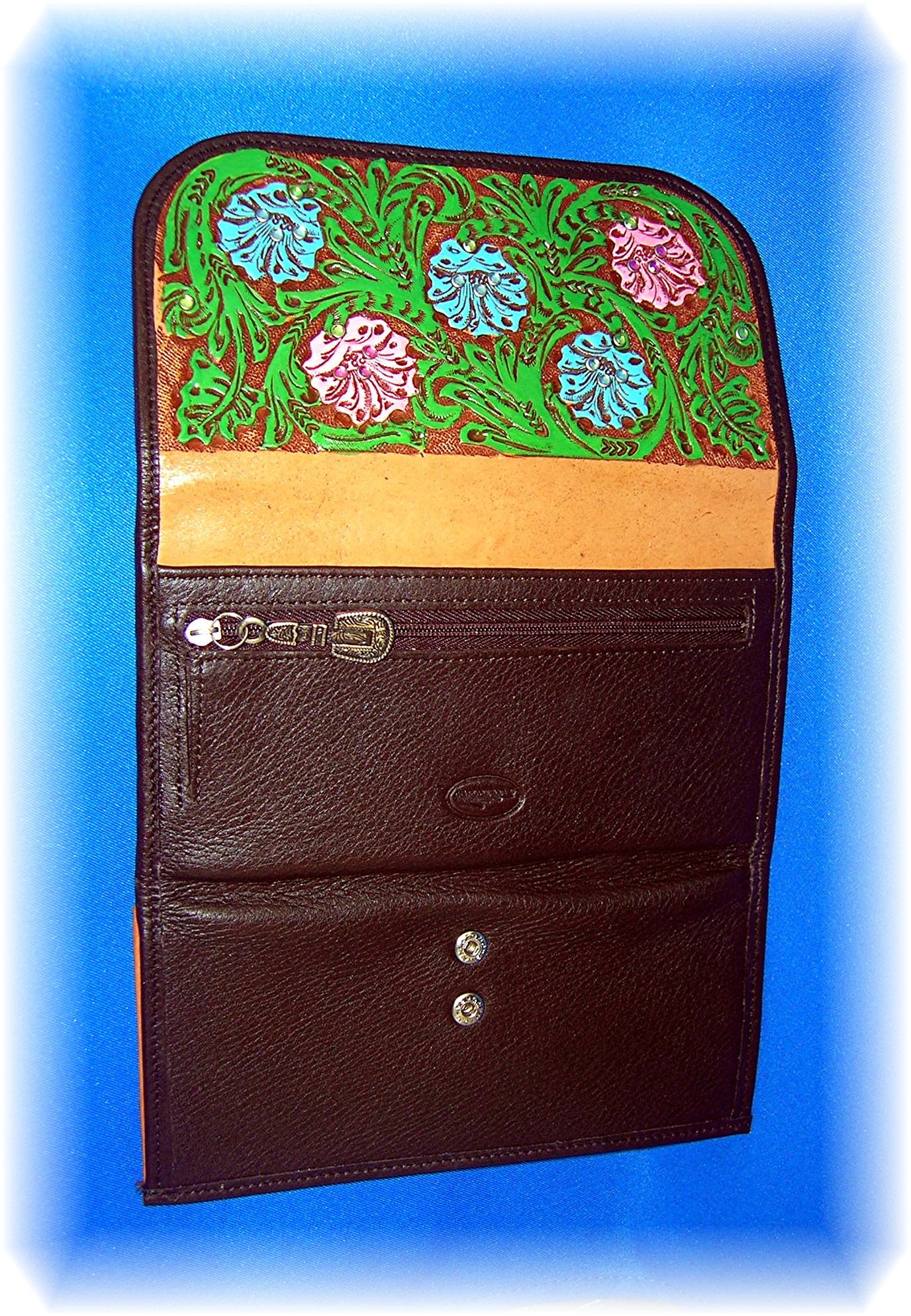 Montana Silversmiths Pink Green Check Book Wallet