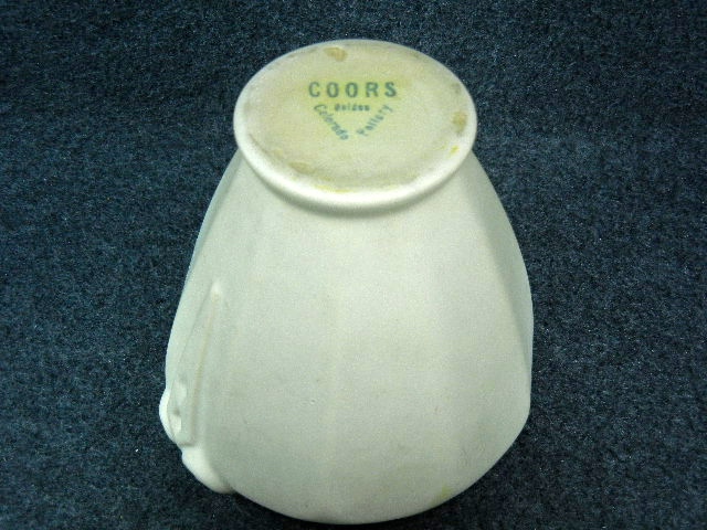 Coors Classical 6 inch Vase Cream W Turquoise Trim