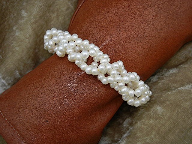 Freshwater Pearls Double Helix Bracelet