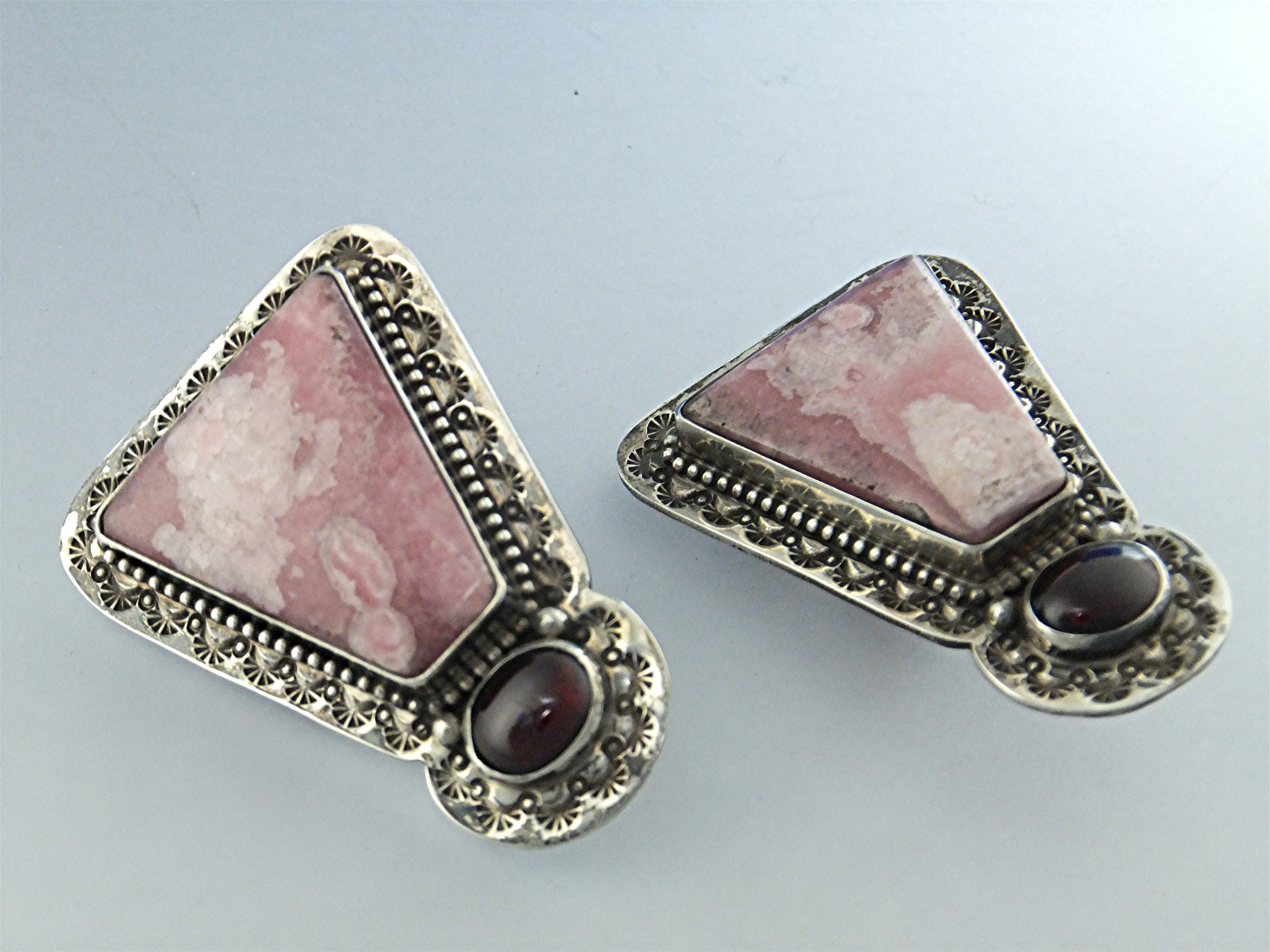 David Troutman Sterling Silver Rhodochrosite Garnet Ear