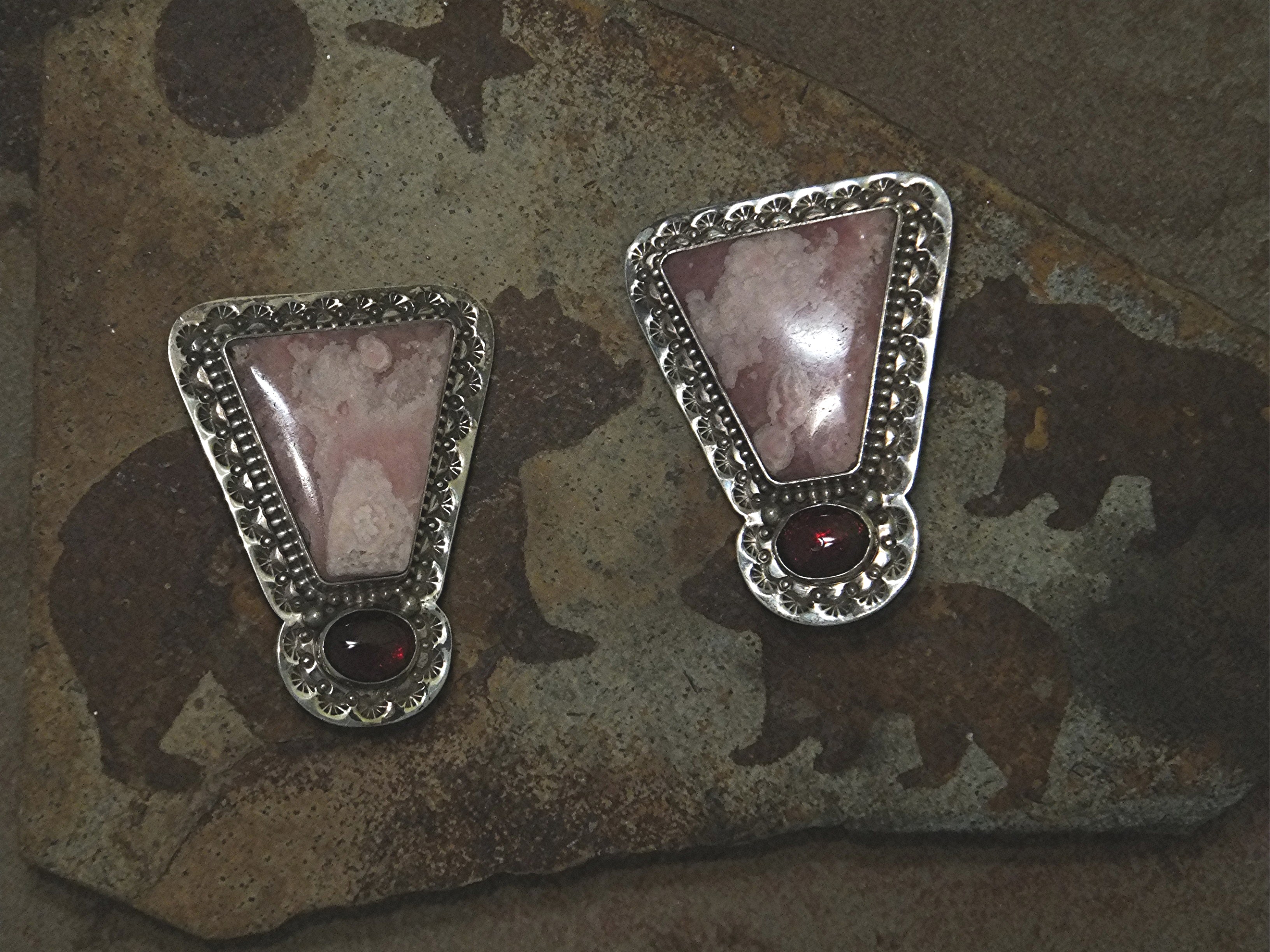 David Troutman Sterling Silver Rhodochrosite Garnet Ear