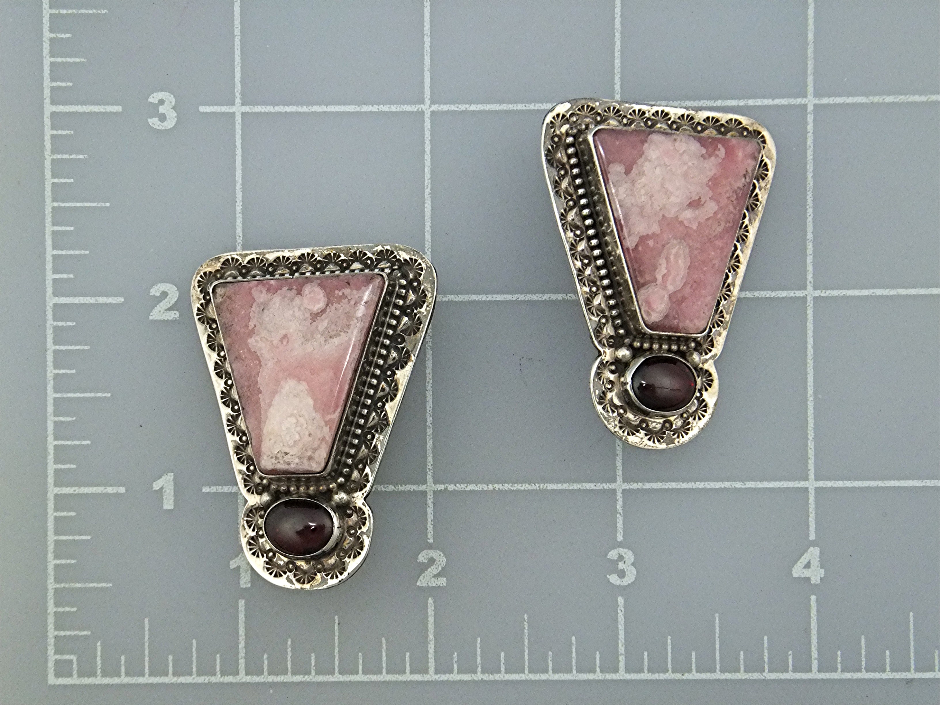 David Troutman Sterling Silver Rhodochrosite Garnet Ear