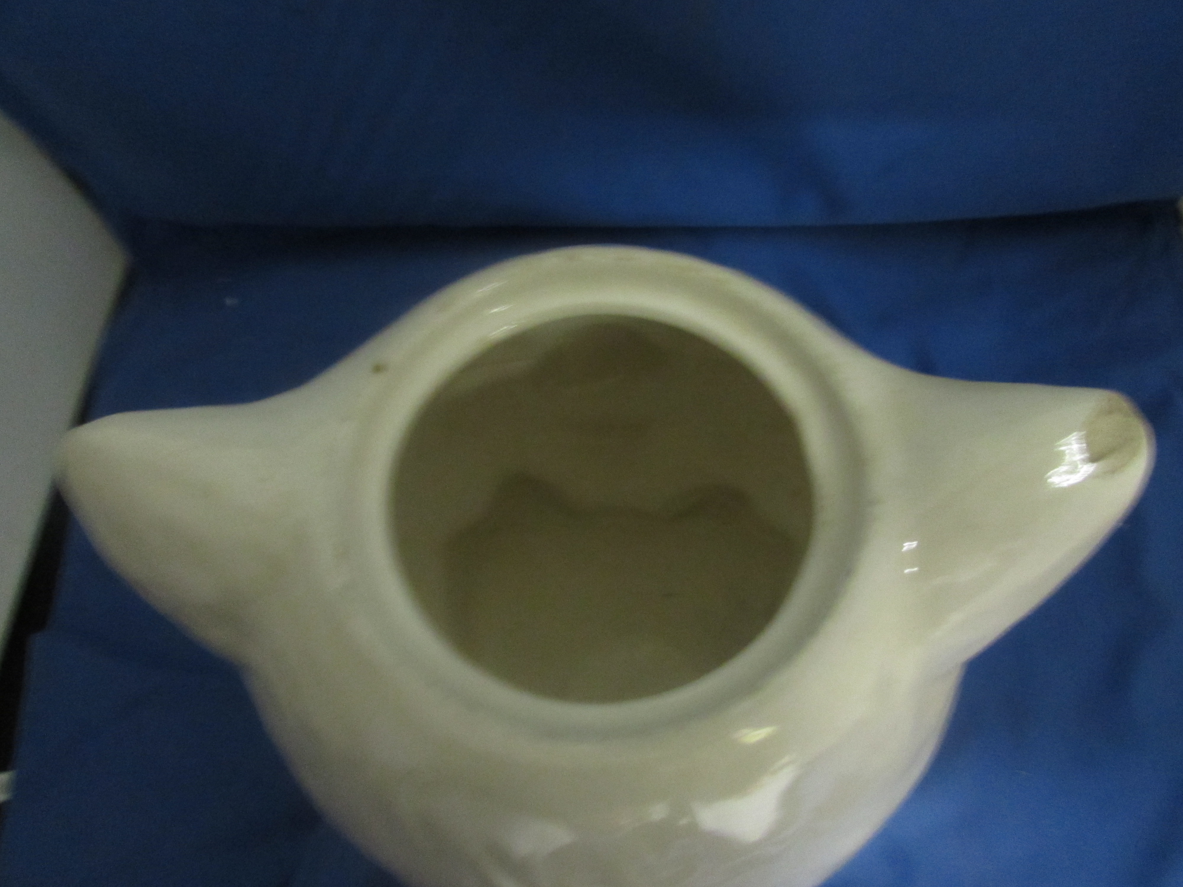 Cat Metlox Poppy Trail of California Cookie Jar damage