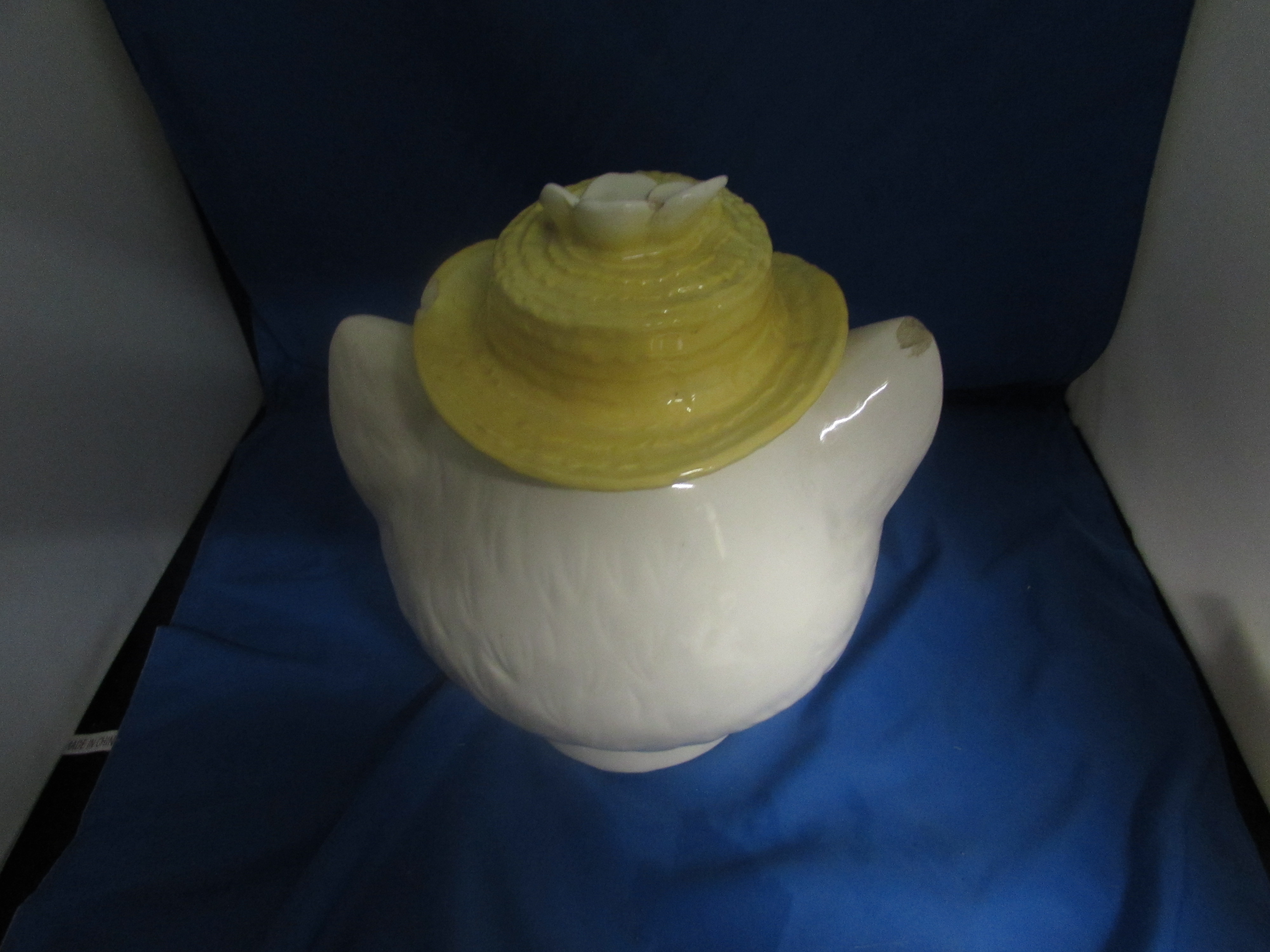 Cat Metlox Poppy Trail of California Cookie Jar damage
