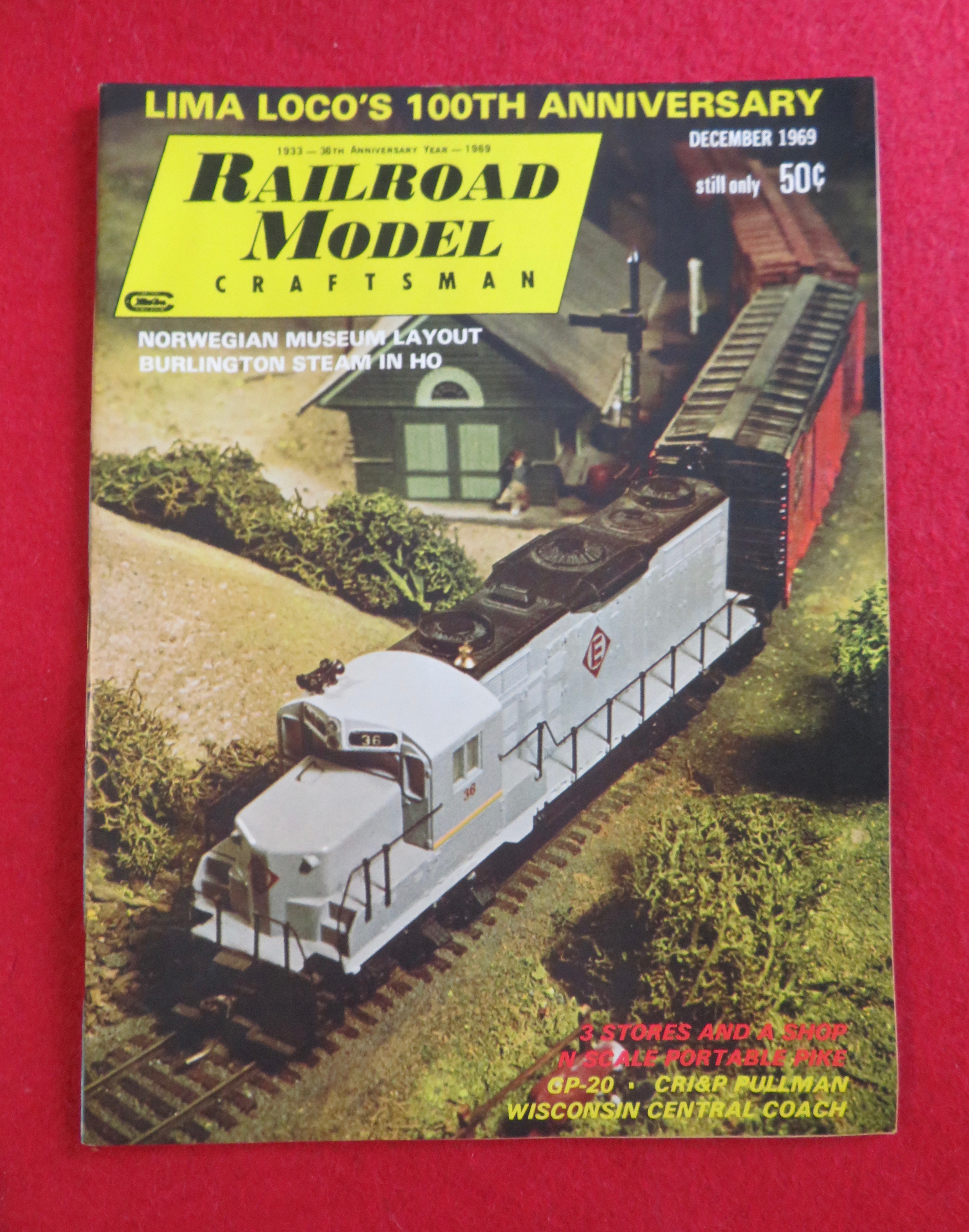 Railroad Model Craftsman Magazine December 1969