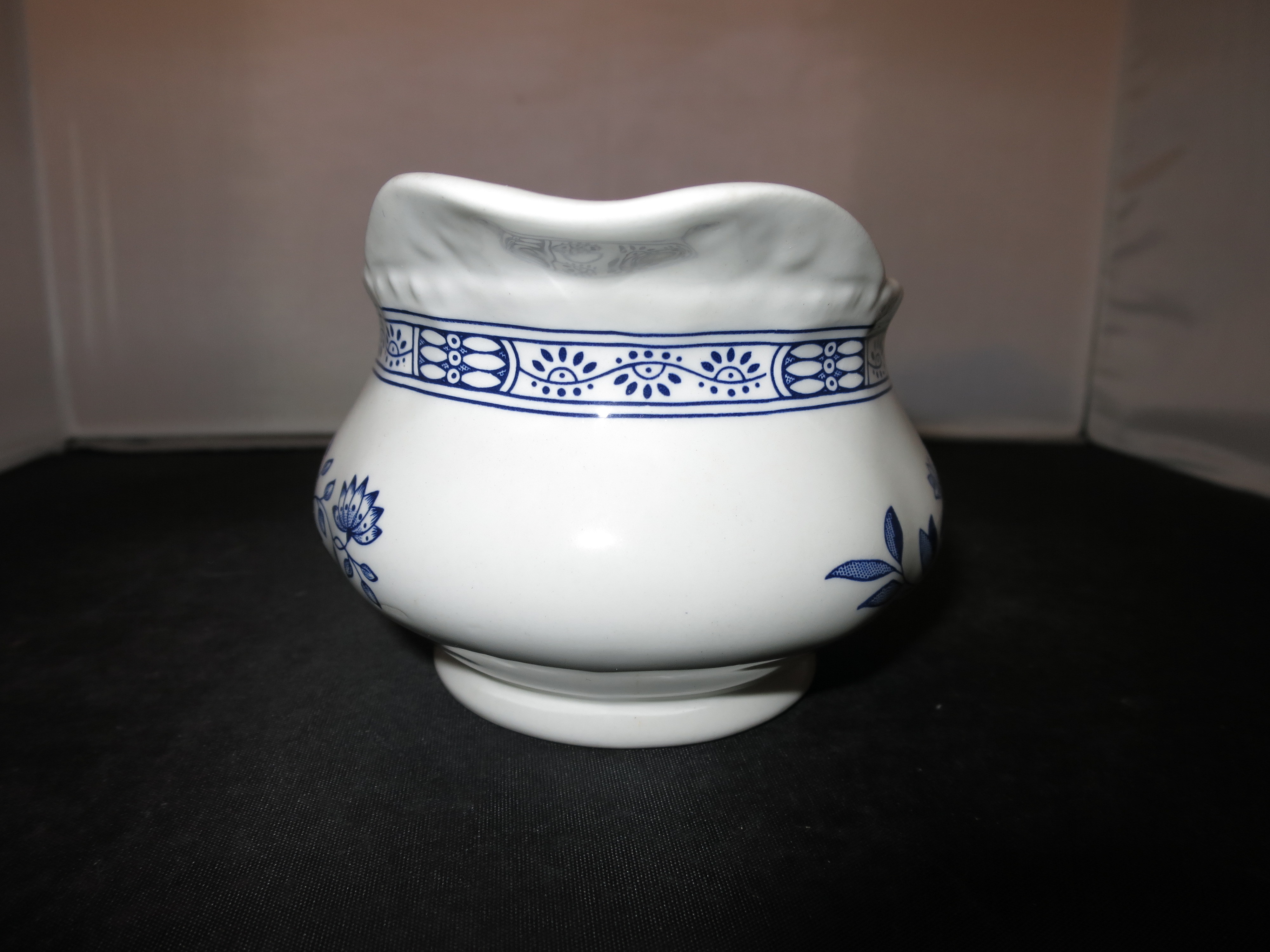 Enoch Wedgwood Tunstall Blue Heritage Creamer Blue Onion