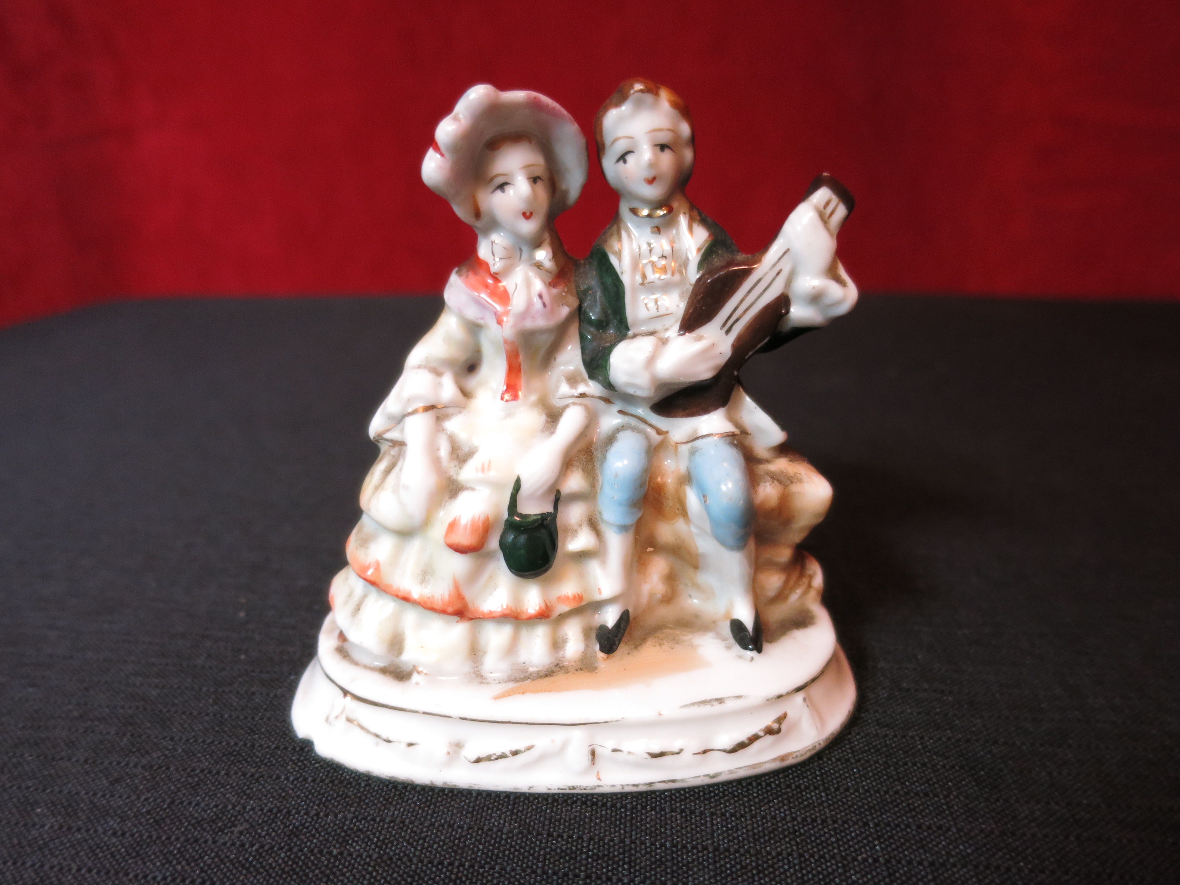 Occupied Japan Figurine Couple