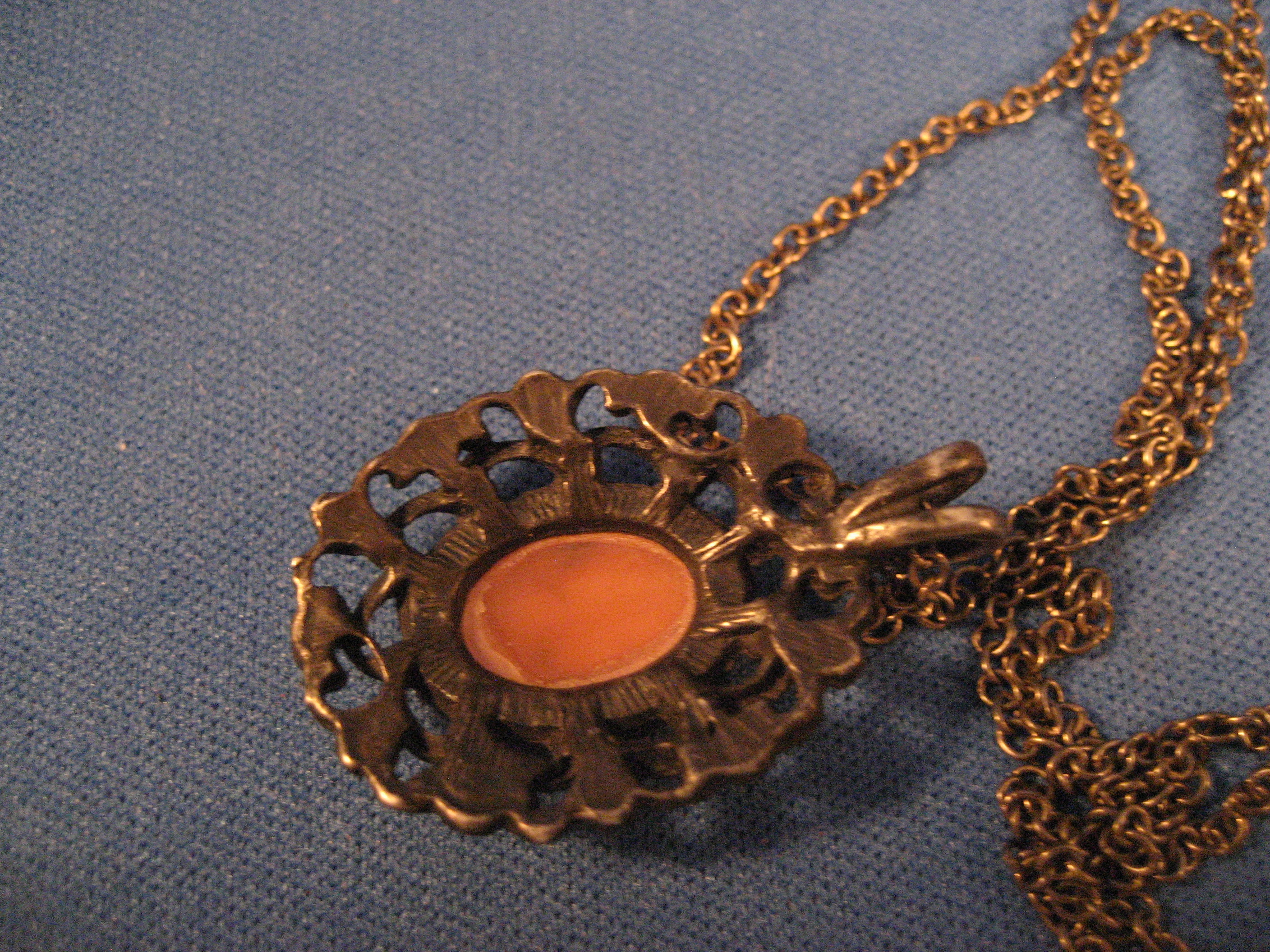 Cameo Pendant