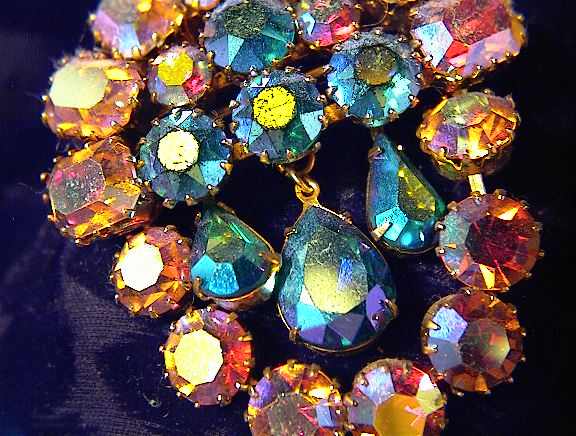 Pink Blue VENDOME Aurora Borealis Crystal Brooch