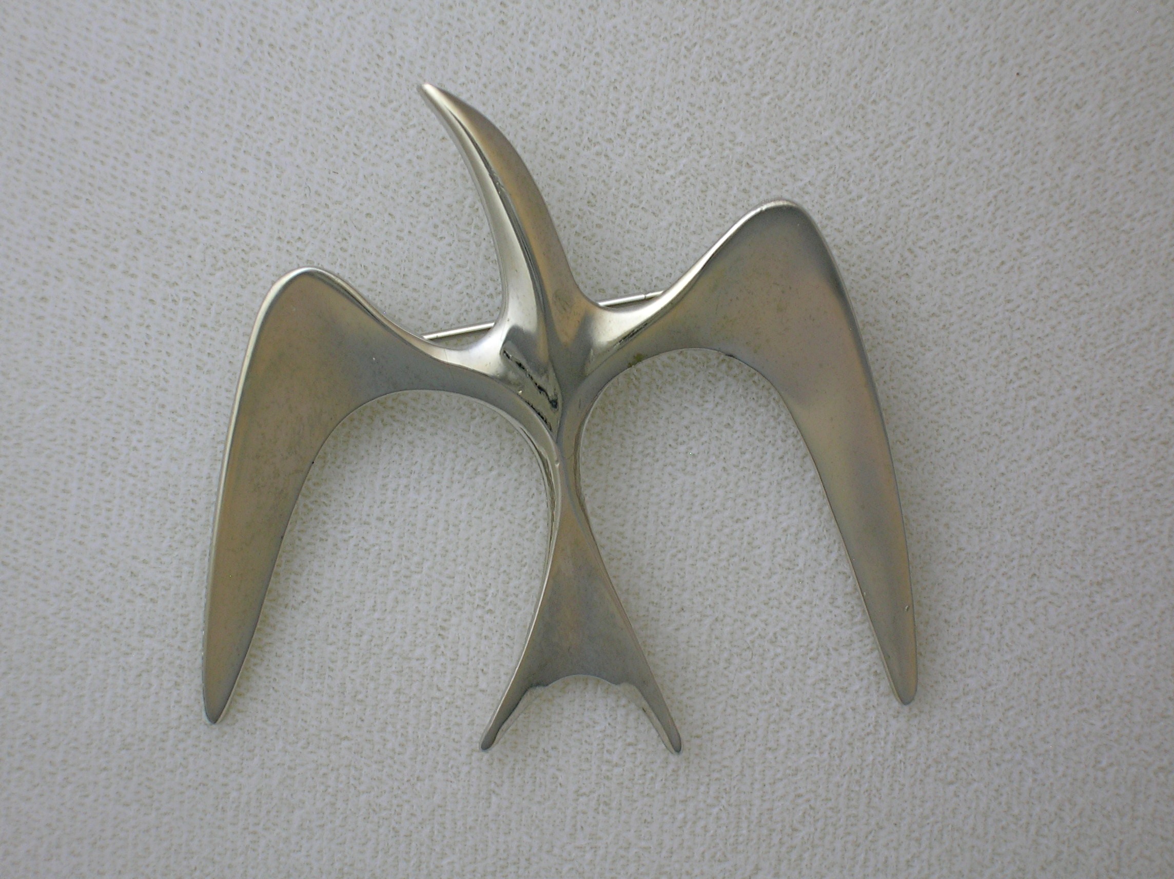 Silvertone SARAH COVENTRY Bird Brooch