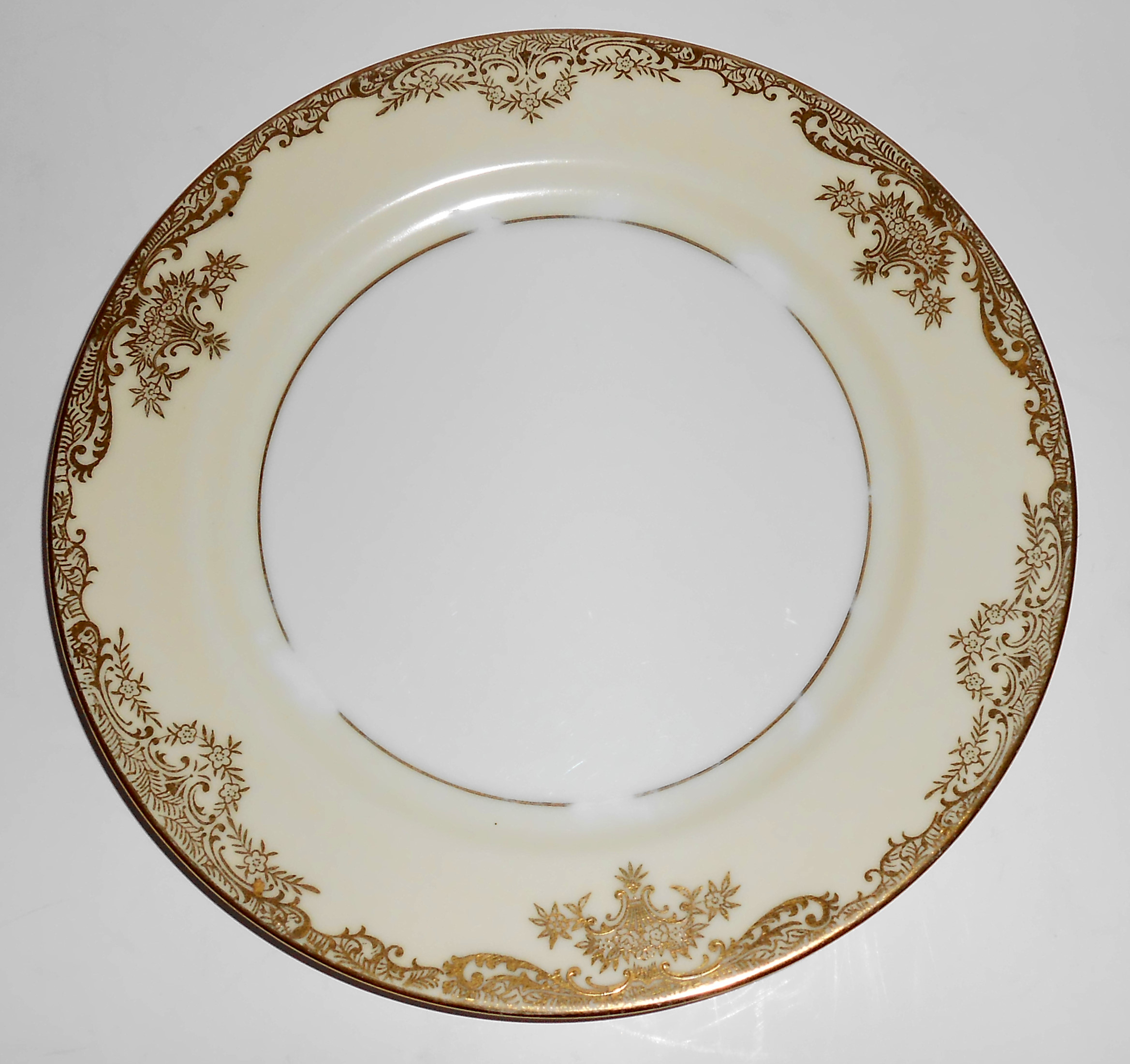 Noritake Porcelain China Grafton W/Gold Salad Plate